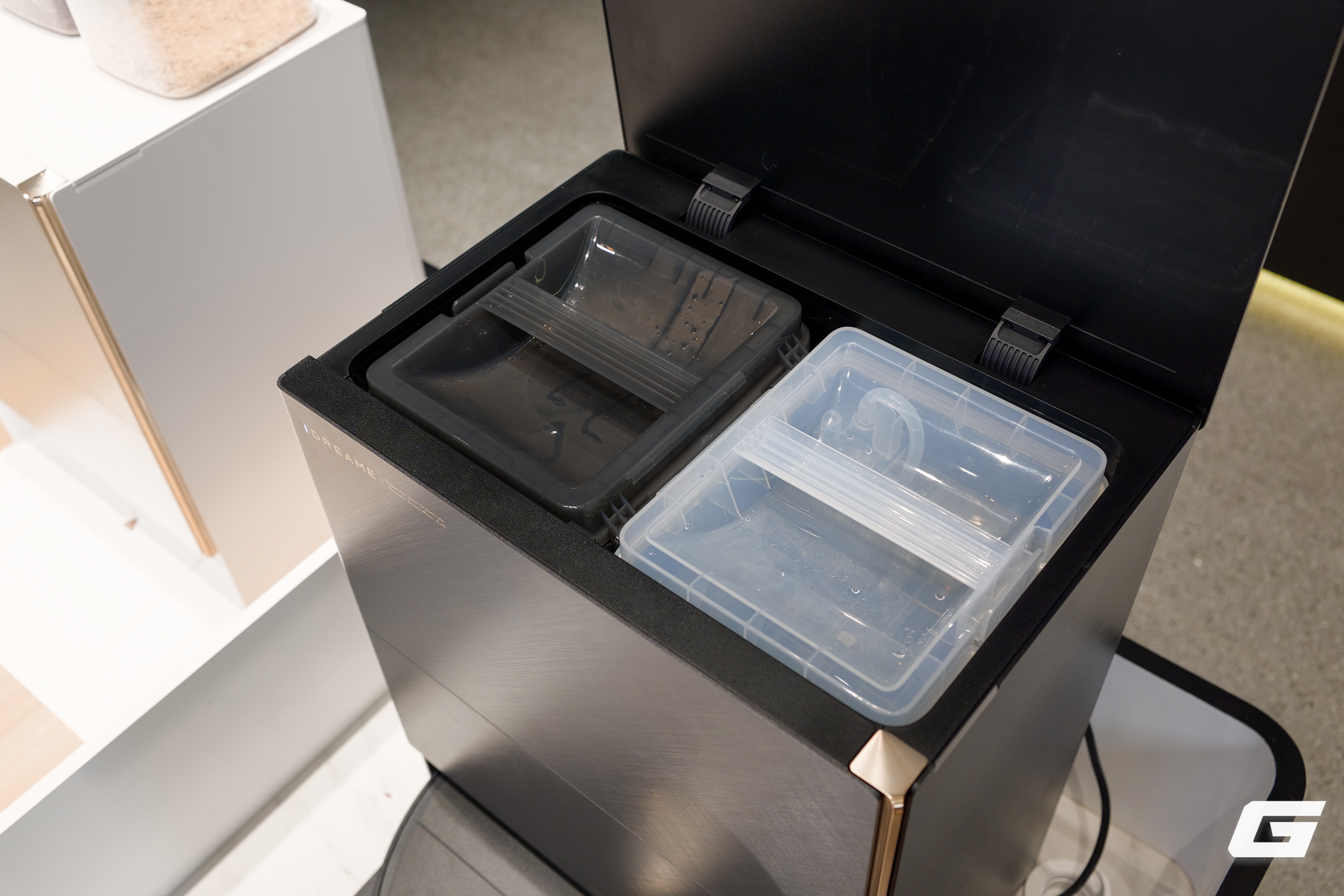 Nồi chi&ecirc;n kh&ocirc;ng dầu của Dreame v&agrave; robot X60 Ultra si&ecirc;u mỏng, lực h&uacute;t 36.000Pa ch&iacute;nh thức ra mắt người d&ugrave;ng Việt- Ảnh 9.