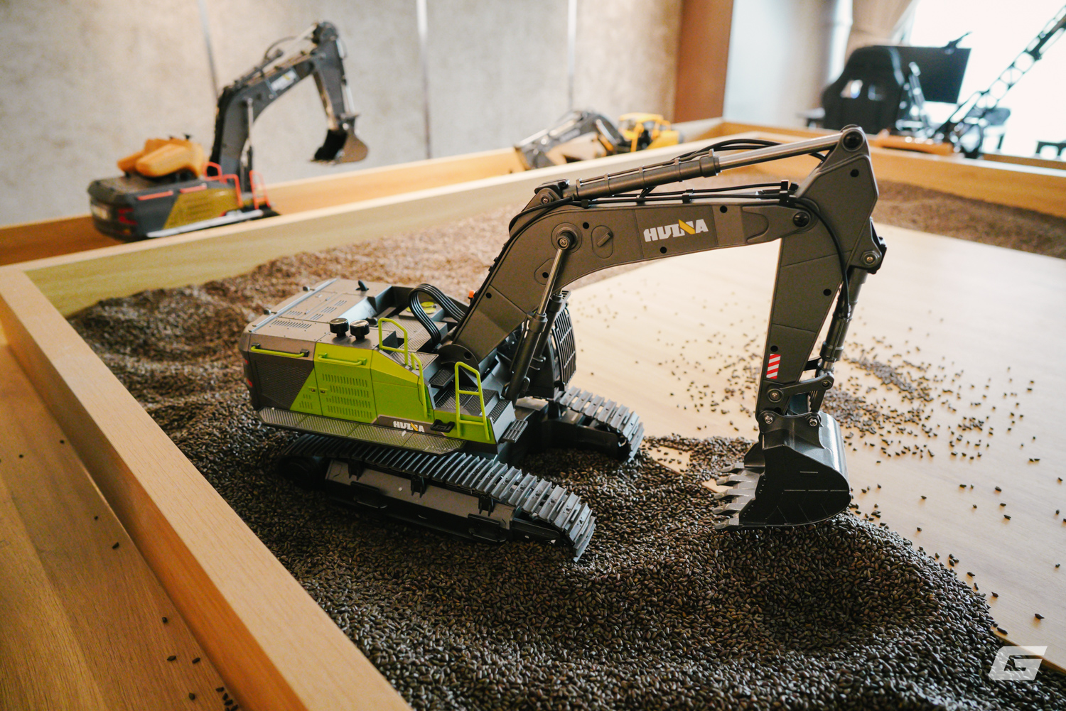 Kh&aacute;ch sạn 5 sao Grand Plaza H&agrave; Nội mở ri&ecirc;ng ph&ograve;ng giải tr&iacute; cho game thủ: Đầy đủ từ m&aacute;y t&iacute;nh, PlayStation 5 cho tới Nintendo Switch 2 - Ảnh 14.