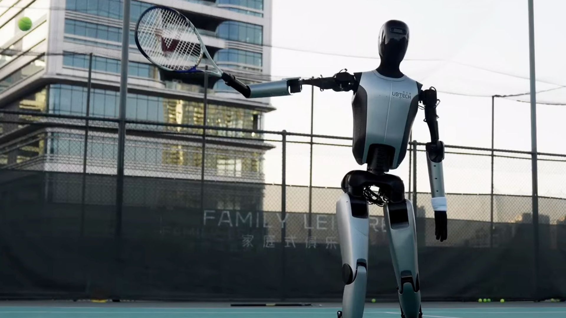 UBTech bắt tay Siemens, tham vọng sản xuất 10.000 robot hình người mỗi năm và định hình lại ngành công nghiệp toàn cầu - Ảnh 1.