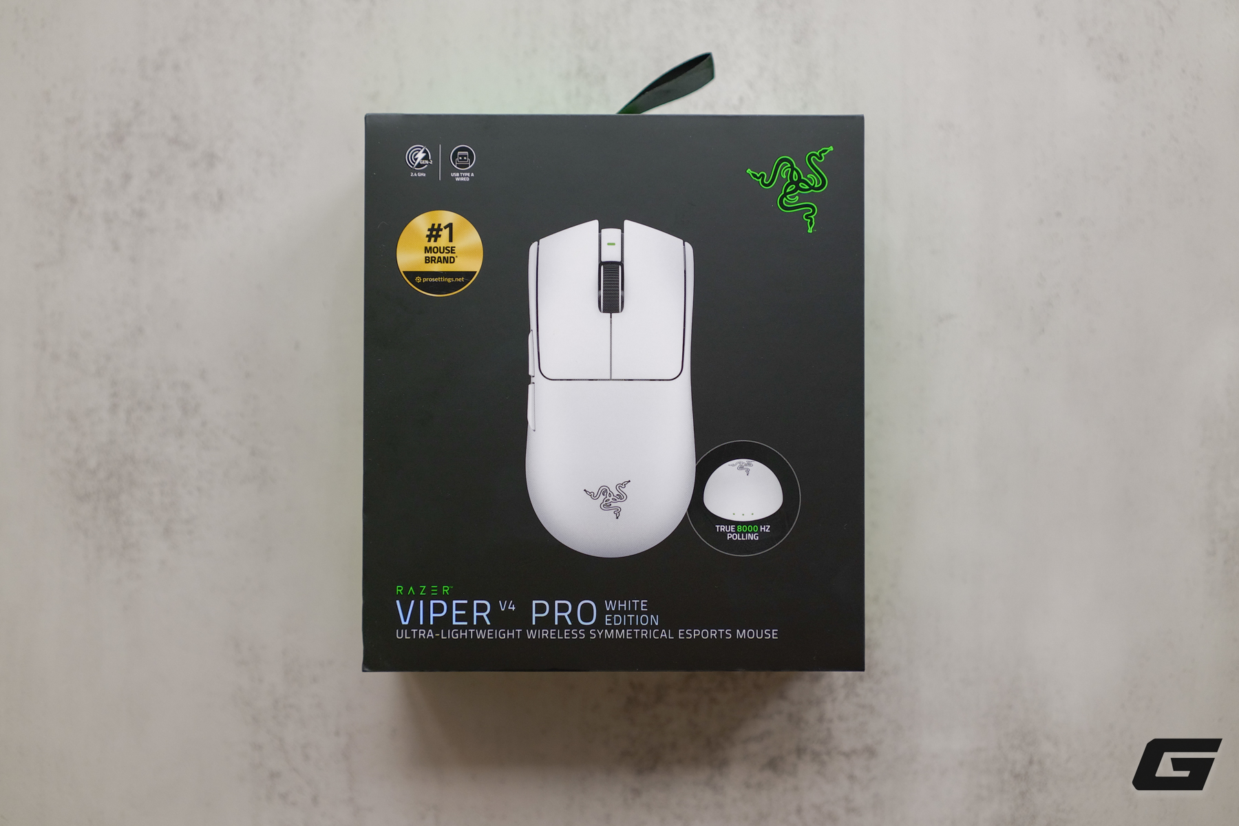 Tr&ecirc;n tay Razer Viper V4 Pro: Khi chuột esports tiến gần hơn tới giới hạn &ldquo;kh&ocirc;ng độ trễ&rdquo;- Ảnh 1.
