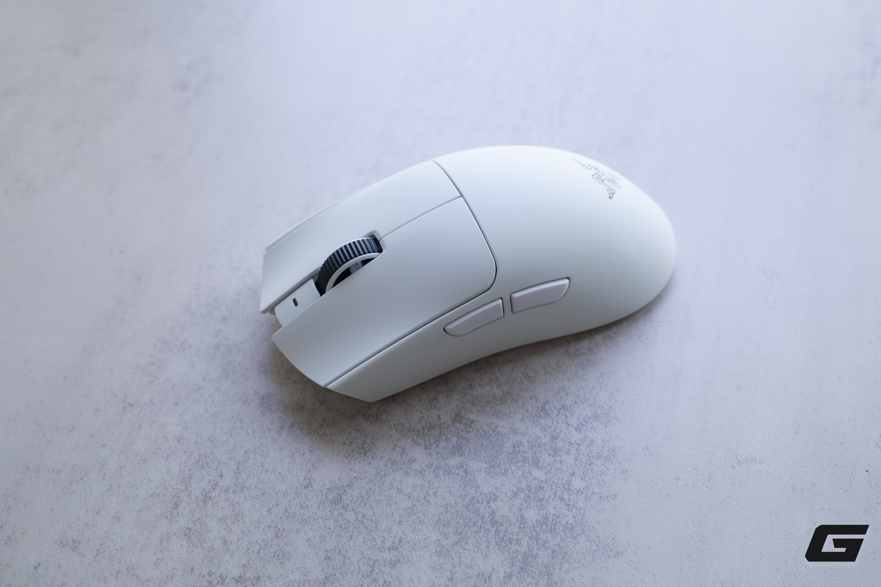 Tr&ecirc;n tay Razer Viper V4 Pro: Khi chuột esports tiến gần hơn tới giới hạn &ldquo;kh&ocirc;ng độ trễ&rdquo;- Ảnh 16.