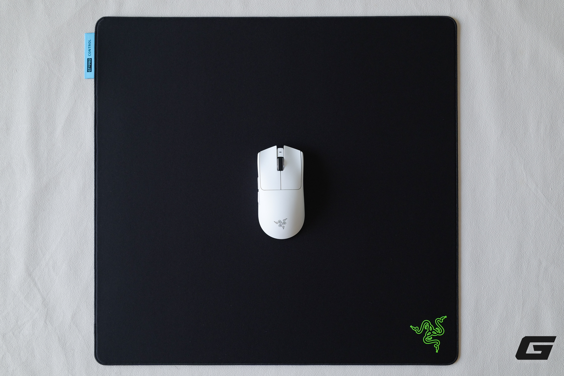 Tr&ecirc;n tay Razer Viper V4 Pro: Khi chuột esports tiến gần hơn tới giới hạn &ldquo;kh&ocirc;ng độ trễ&rdquo;- Ảnh 26.