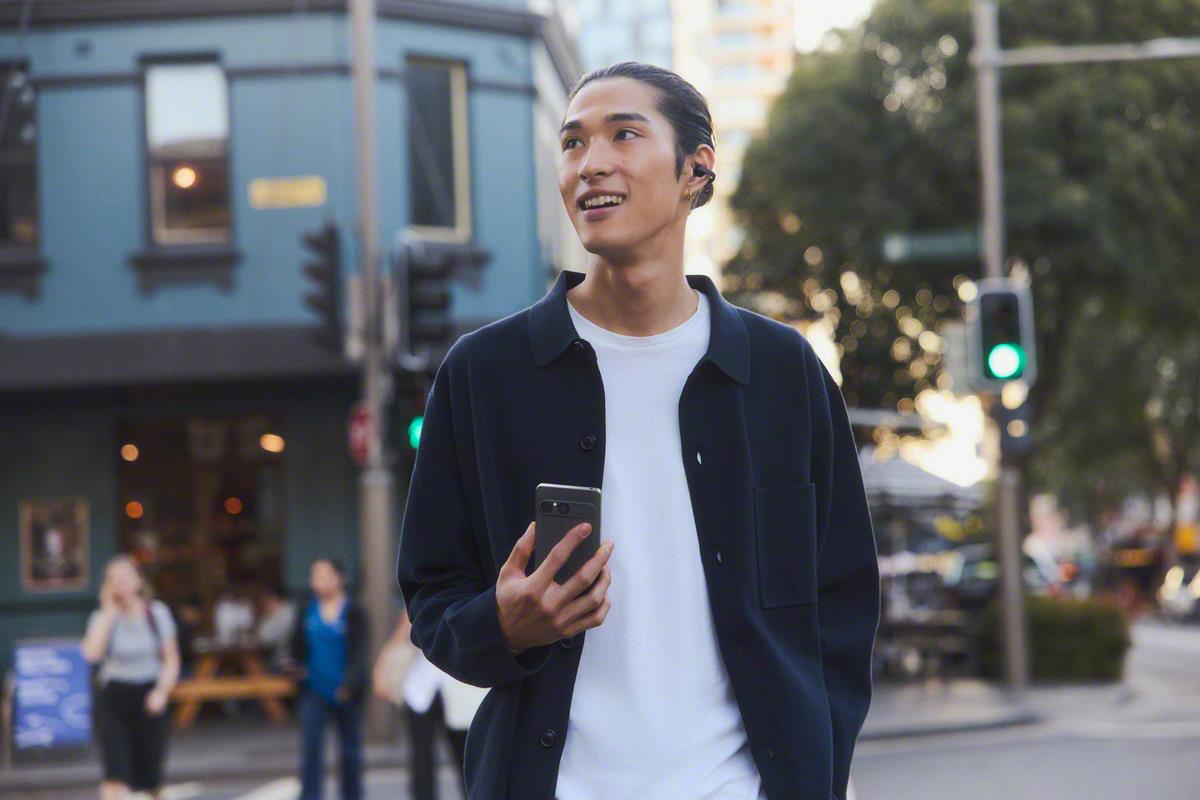 Sony Clip WF-LC900: Tai nghe mở dạng kẹp, tận hưởng cùng lúc âm nhạc và thế giới thực - Ảnh 4. Sony Clip WF-LC900: Tai nghe mở dạng kẹp, tận hưởng cùng lúc âm nhạc và thế giới thực - Ảnh 4.