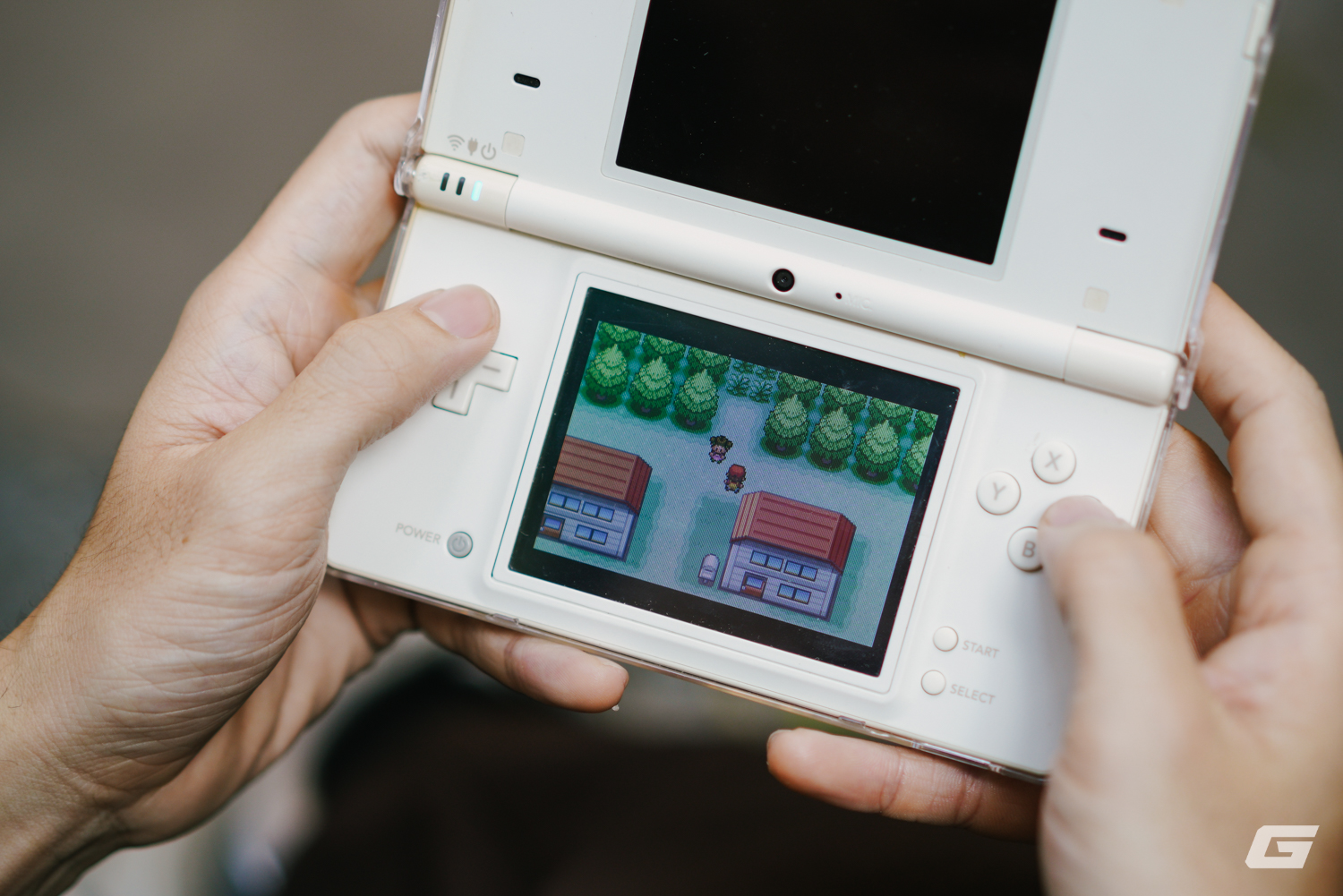 G&oacute;c ho&agrave;i niệm với Nintendo DSi: Chiếc m&aacute;y chơi game đi trước thời đại với 2 m&agrave;n h&igrave;nh v&agrave; b&uacute;t cảm ứng - Ảnh 12.