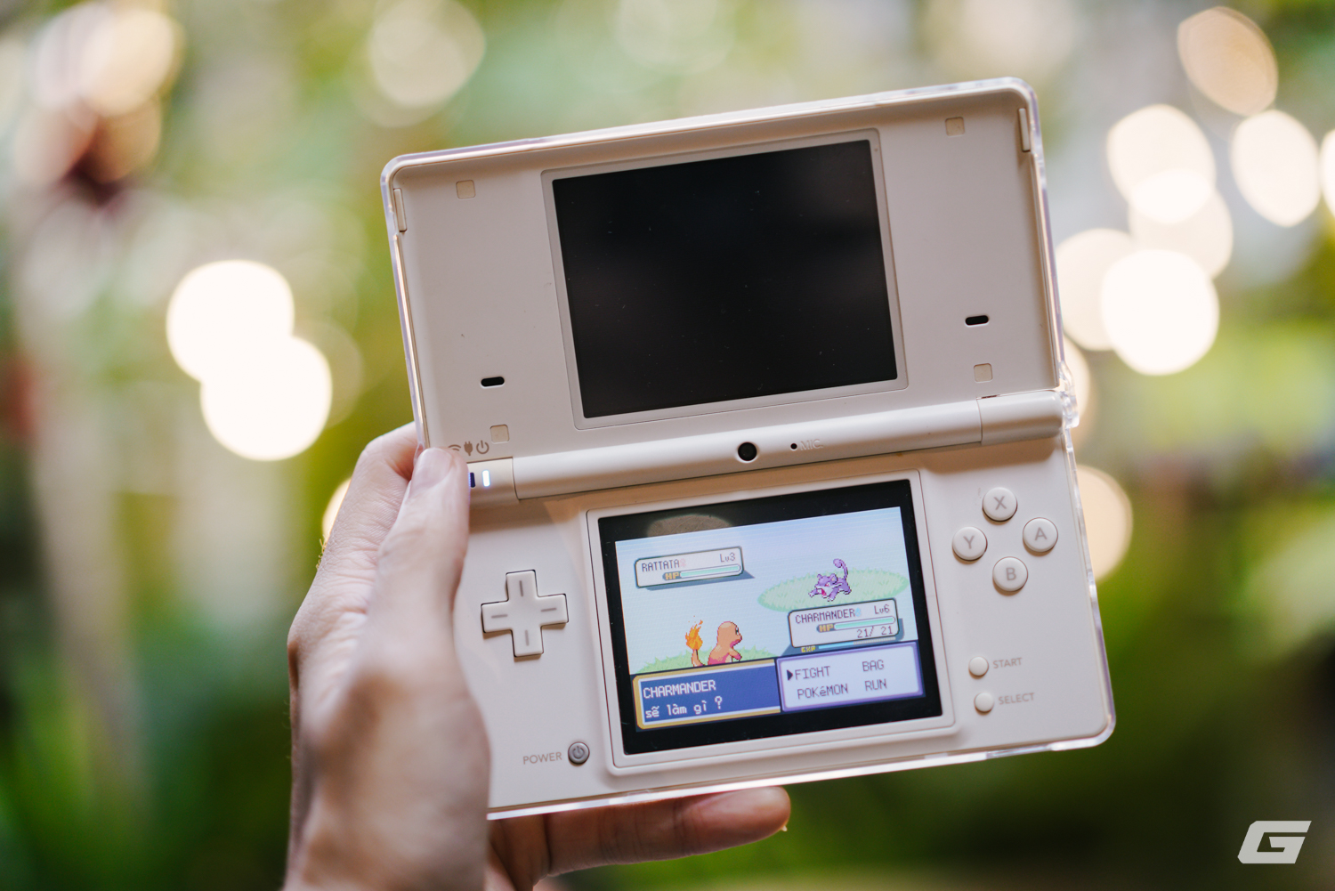 G&oacute;c ho&agrave;i niệm với Nintendo DSi: Chiếc m&aacute;y chơi game đi trước thời đại với 2 m&agrave;n h&igrave;nh v&agrave; b&uacute;t cảm ứng - Ảnh 13.
