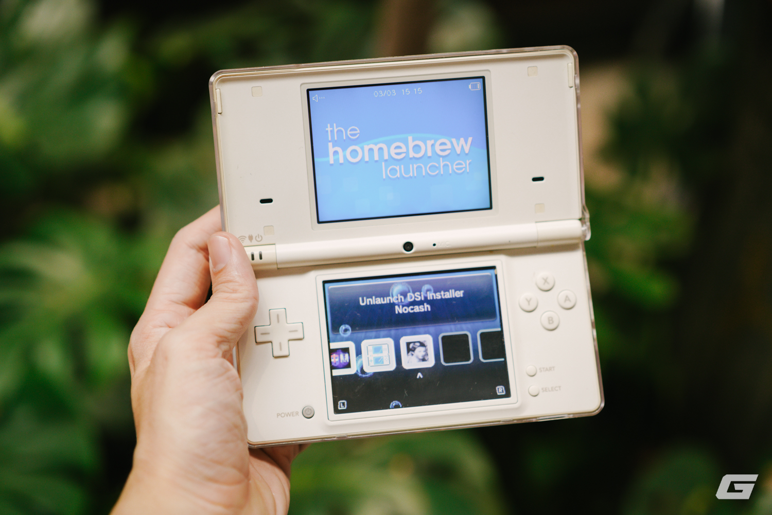 G&oacute;c ho&agrave;i niệm với Nintendo DSi: Chiếc m&aacute;y chơi game đi trước thời đại với 2 m&agrave;n h&igrave;nh v&agrave; b&uacute;t cảm ứng - Ảnh 10.