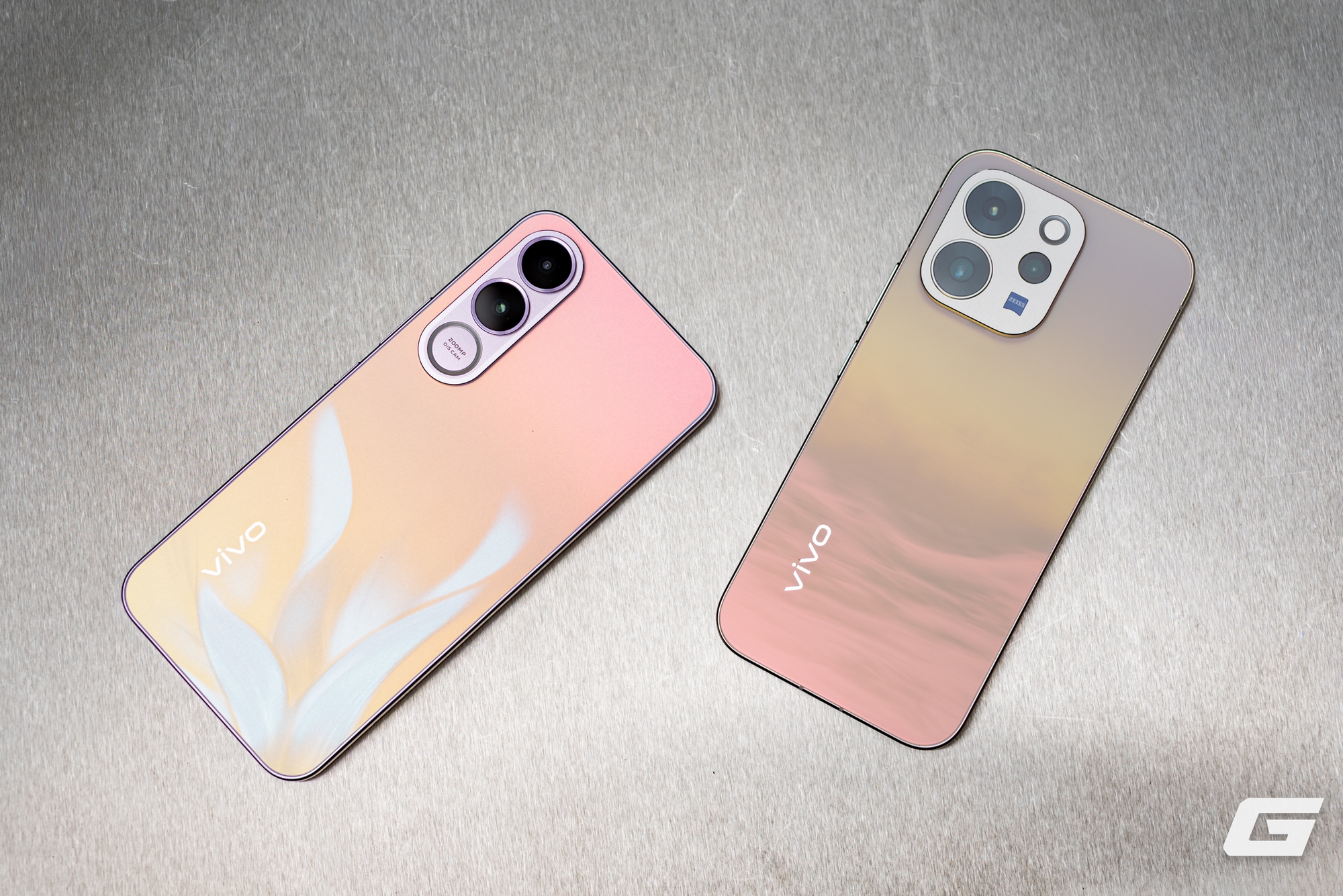 vivo V70 v&agrave; V70 FE: C&ugrave;ng đẹp, c&ugrave;ng chất nhưng chọn m&aacute;y n&agrave;o c&ograve;n phải t&ugrave;y &ldquo;gu&rdquo; - Ảnh 2.