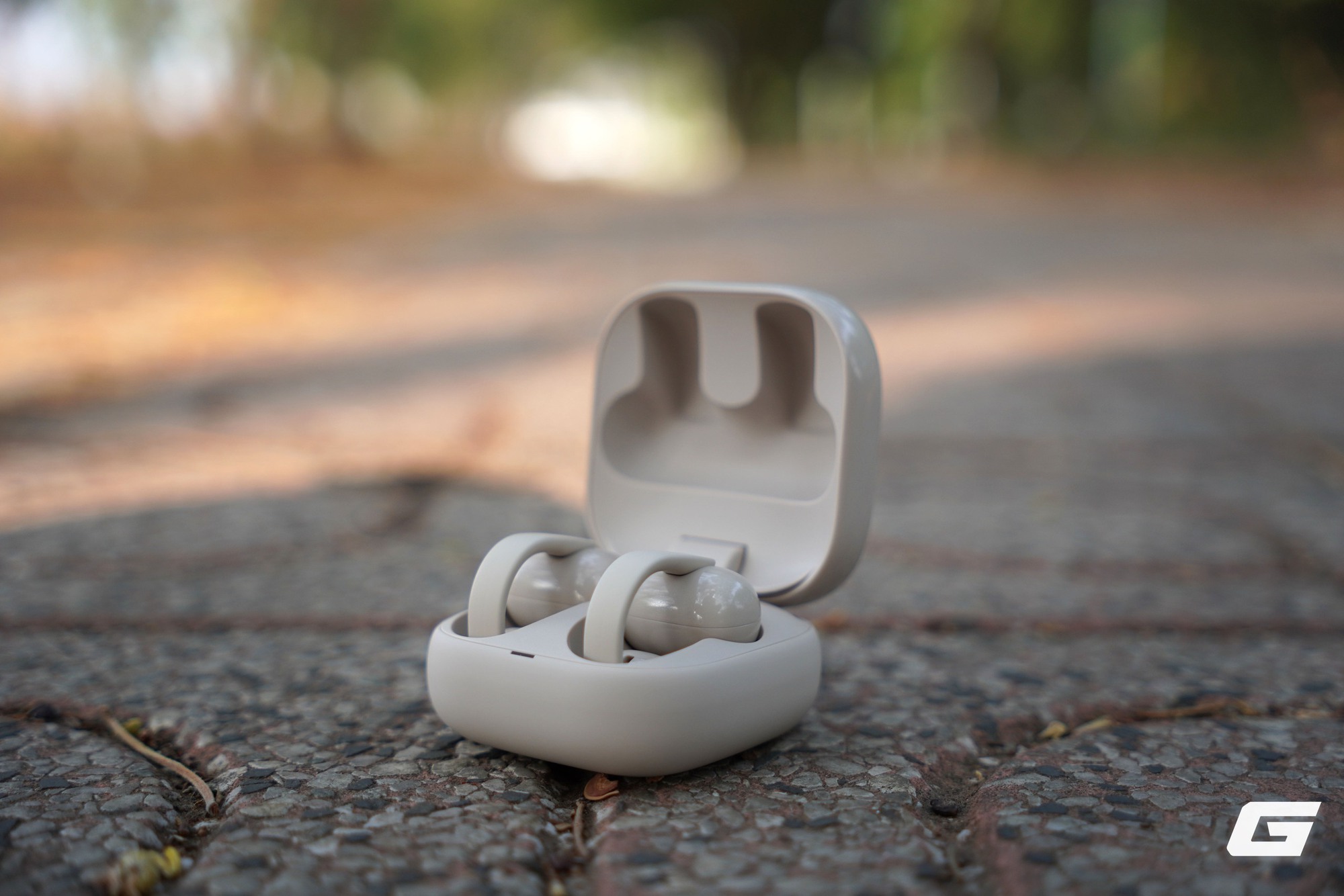 Đ&aacute;nh gi&aacute; Sony LinkBuds Clip: Chiếc tai nghe khiến t&ocirc;i nghĩ kh&aacute;c về tai nghe - Ảnh 26.