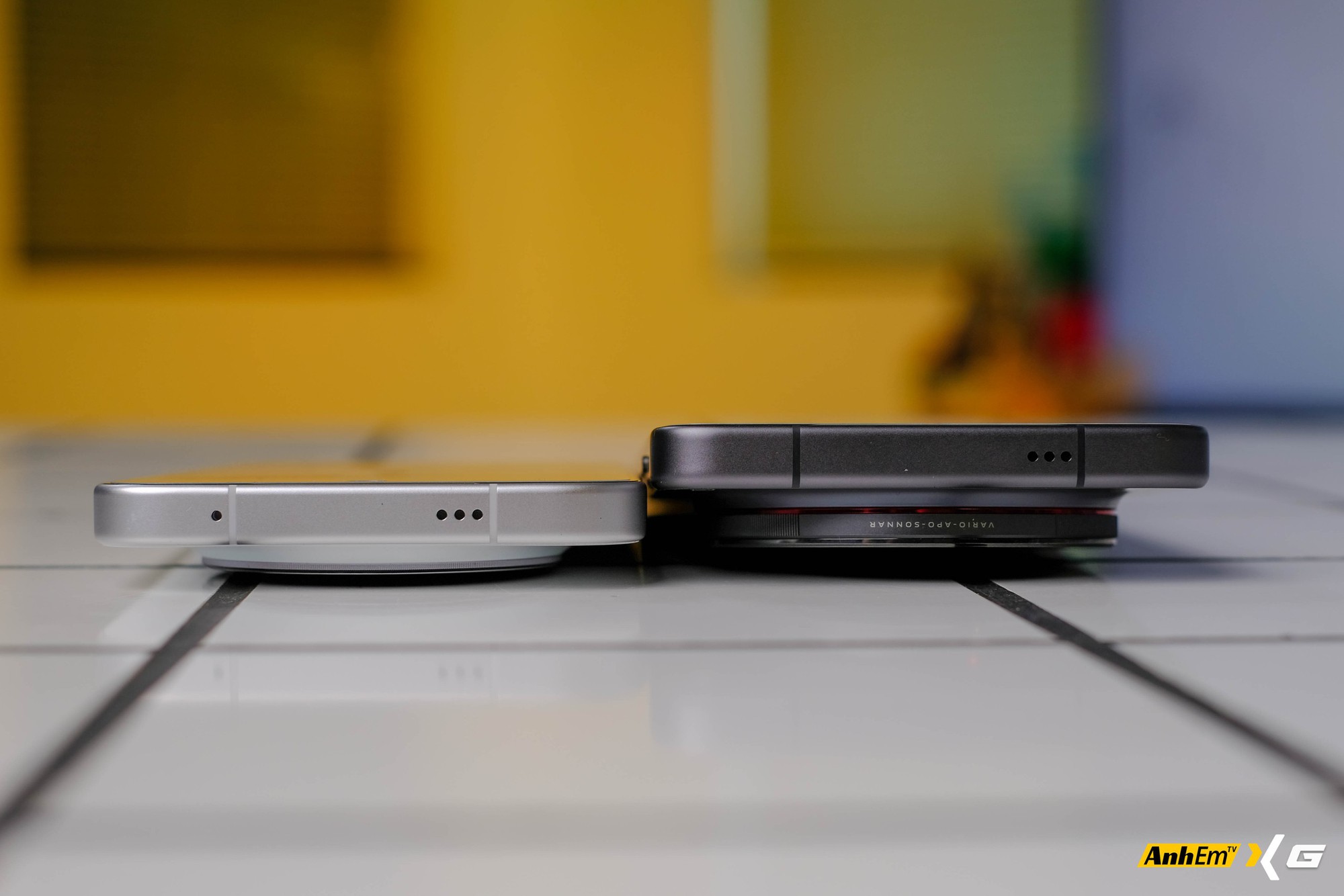 Tr&ecirc;n tay vivo X300s tại Việt Nam: Nhẹ nh&agrave;ng hơn bản Ultra nhưng pin c&ograve;n &ldquo;tr&acirc;u&rdquo; hơn - Ảnh 13.