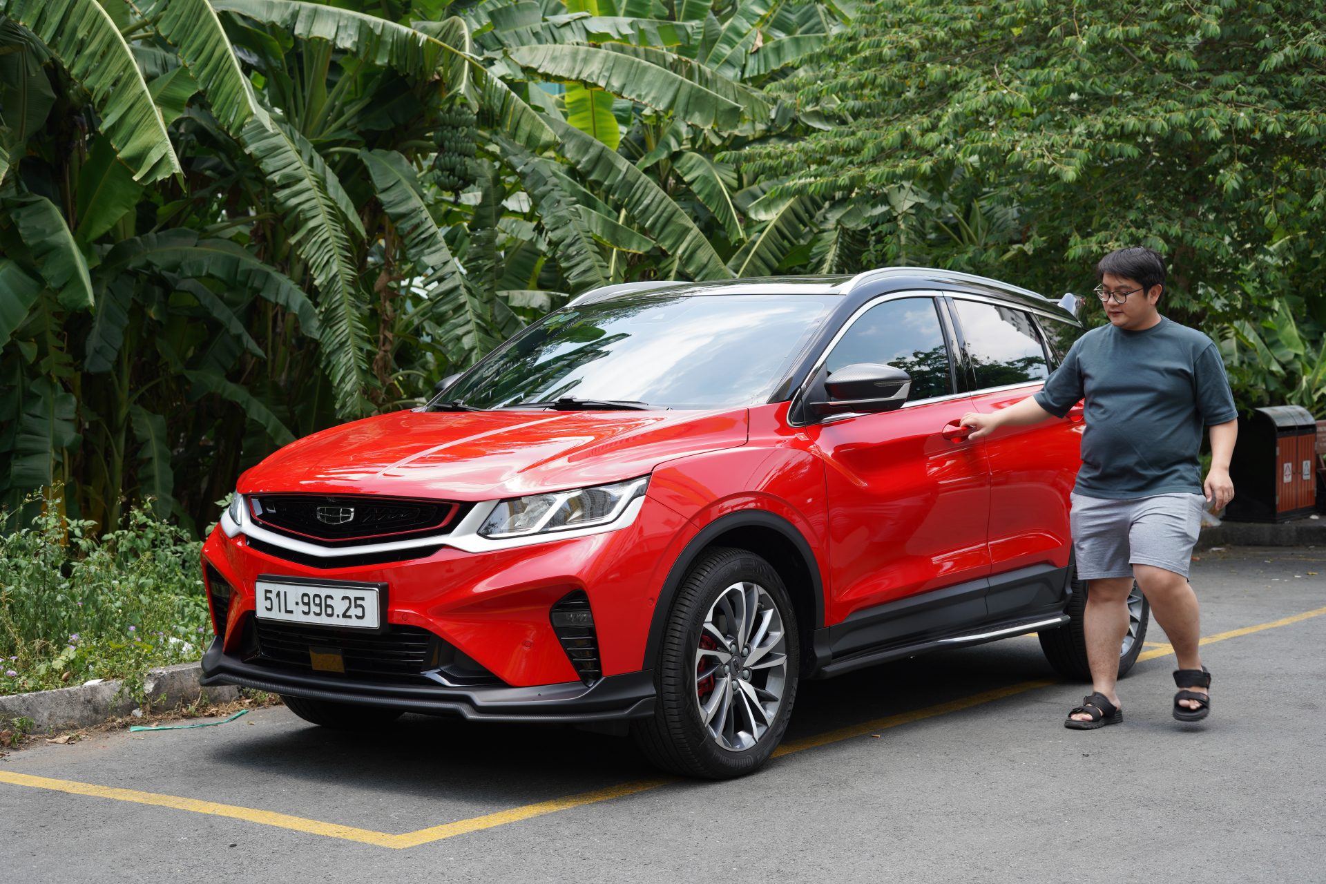 Mua xe Trung Quốc gi&aacute; hời nhưng rước th&ecirc;m &aacute;p lực: Nỗi khổ t&acirc;m của những người d&aacute;m "đi ngược số đ&ocirc;ng"- Ảnh 1.