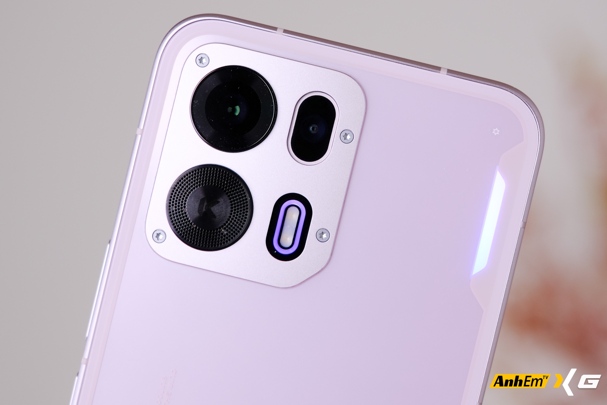 Tr&ecirc;n tay OPPO K15 Pro tại Việt Nam: Smartphone gaming c&oacute; quạt tản nhiệt, pin 7.500mAh - Ảnh 12.