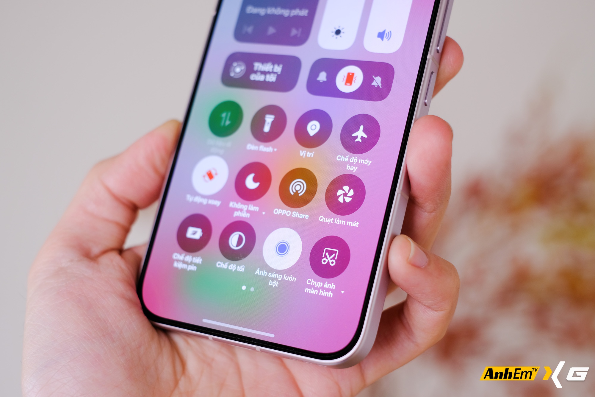 Tr&ecirc;n tay OPPO K15 Pro tại Việt Nam: Smartphone gaming c&oacute; quạt tản nhiệt, pin 7.500mAh - Ảnh 11.