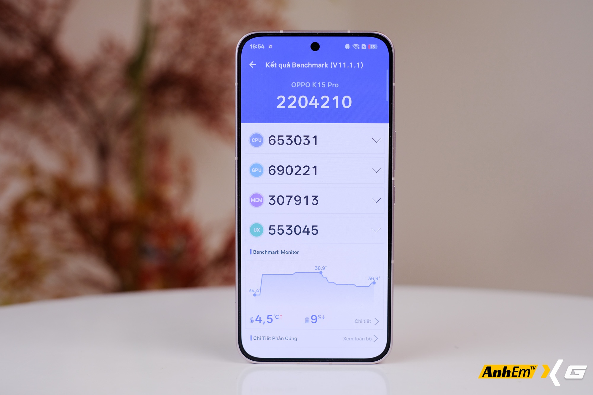 Tr&ecirc;n tay OPPO K15 Pro tại Việt Nam: Smartphone gaming c&oacute; quạt tản nhiệt, pin 7.500mAh - Ảnh 14.