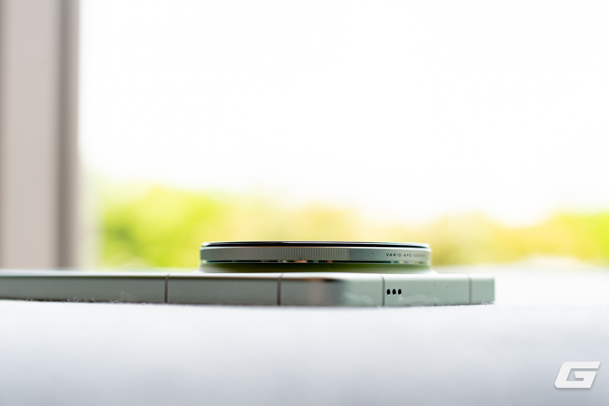 Cận cảnh vivo X300 Ultra ch&iacute;nh h&atilde;ng tại Việt Nam: &ldquo;Tr&ugrave;m cuối&rdquo; camera th&igrave; c&oacute; g&igrave; kh&aacute;c biệt? - Ảnh 7.