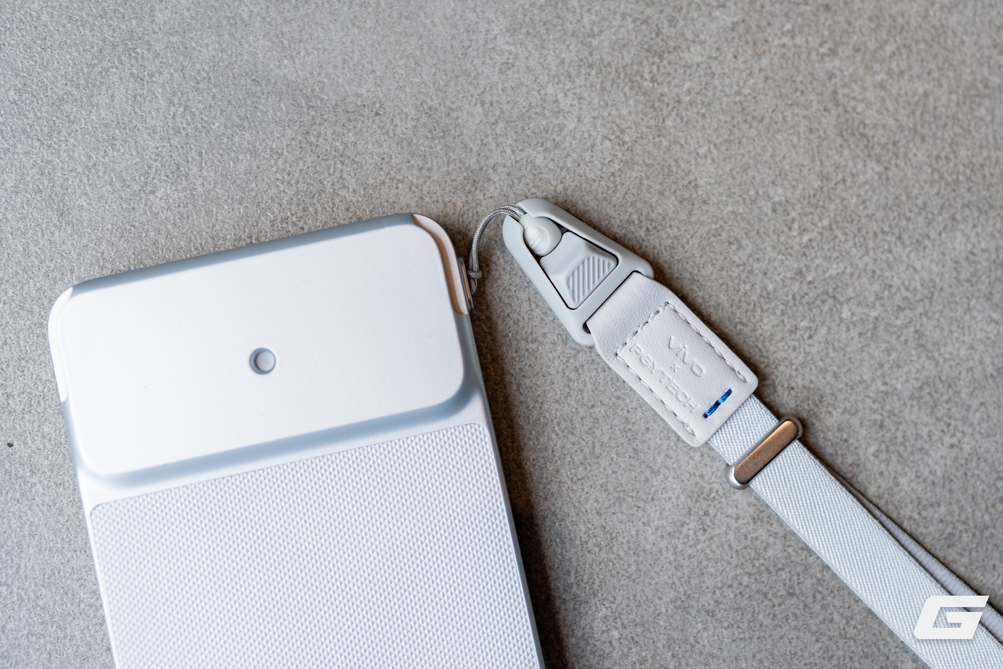 Cận cảnh vivo X300 Ultra ch&iacute;nh h&atilde;ng tại Việt Nam: &ldquo;Tr&ugrave;m cuối&rdquo; camera th&igrave; c&oacute; g&igrave; kh&aacute;c biệt? - Ảnh 27.