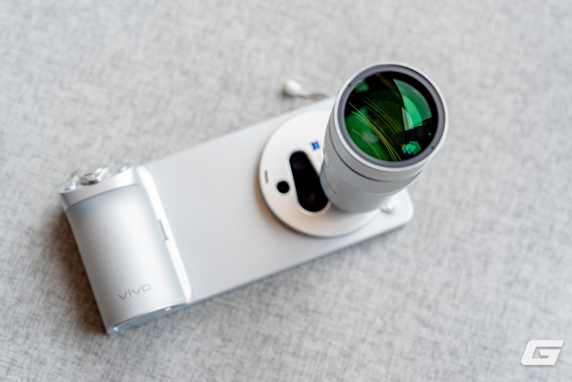 Cận cảnh vivo X300 Ultra ch&iacute;nh h&atilde;ng tại Việt Nam: &ldquo;Tr&ugrave;m cuối&rdquo; camera th&igrave; c&oacute; g&igrave; kh&aacute;c biệt? - Ảnh 54.