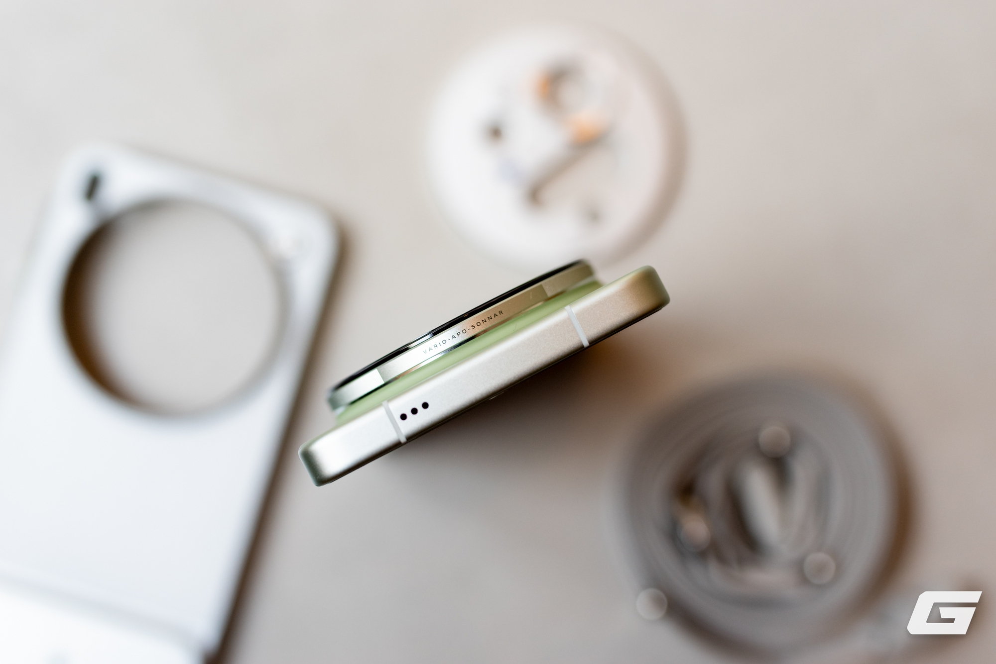 Cận cảnh vivo X300 Ultra ch&iacute;nh h&atilde;ng tại Việt Nam: &ldquo;Tr&ugrave;m cuối&rdquo; camera th&igrave; c&oacute; g&igrave; kh&aacute;c biệt? - Ảnh 40.