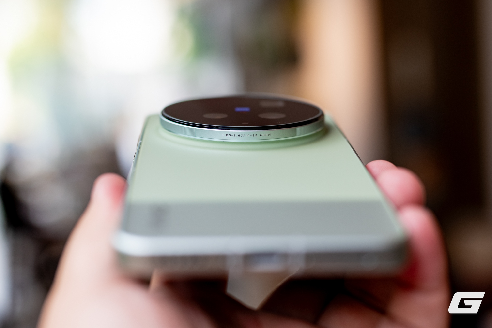 Cận cảnh vivo X300 Ultra ch&iacute;nh h&atilde;ng tại Việt Nam: &ldquo;Tr&ugrave;m cuối&rdquo; camera th&igrave; c&oacute; g&igrave; kh&aacute;c biệt? - Ảnh 11.