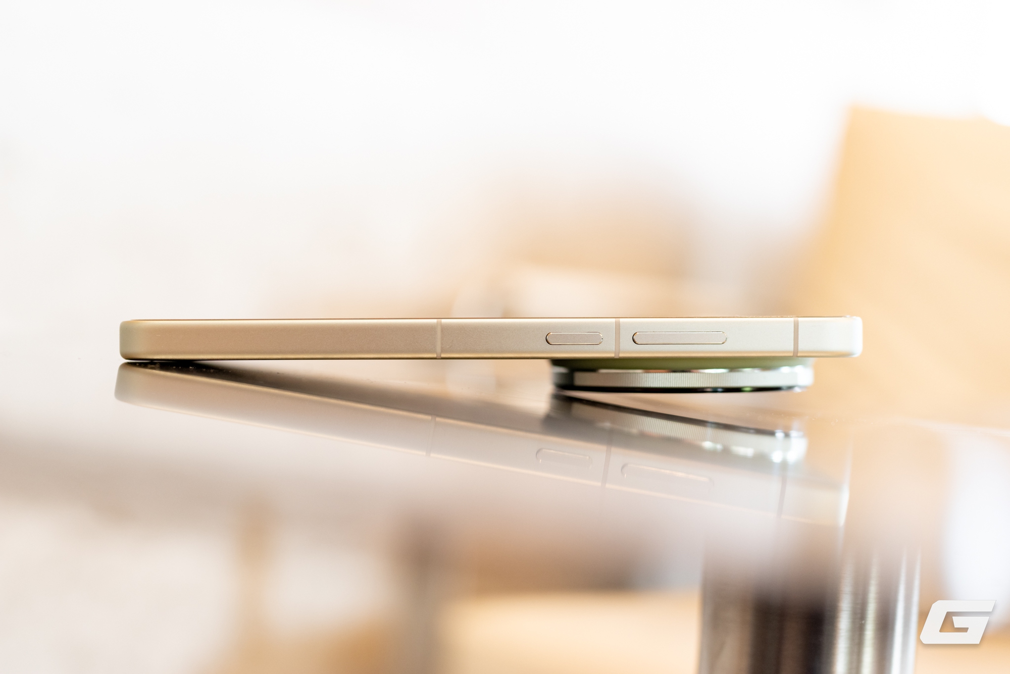 Cận cảnh vivo X300 Ultra ch&iacute;nh h&atilde;ng tại Việt Nam: &ldquo;Tr&ugrave;m cuối&rdquo; camera th&igrave; c&oacute; g&igrave; kh&aacute;c biệt? - Ảnh 8.