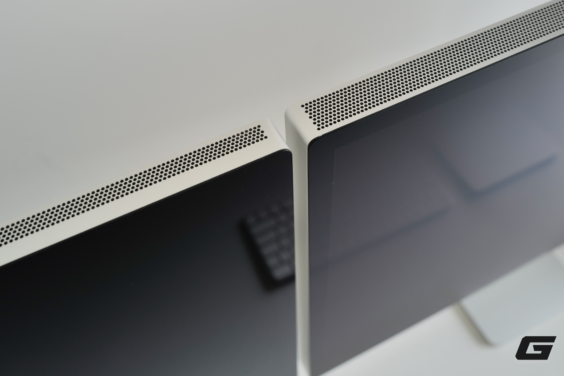 Tr&ecirc;n b&agrave;n Apple Studio Display XDR nano-texture: D&ugrave;ng rồi mới hiểu v&igrave; sao m&agrave;n h&igrave;nh Apple lu&ocirc;n c&oacute; sức h&uacute;t ri&ecirc;ng - Ảnh 27.