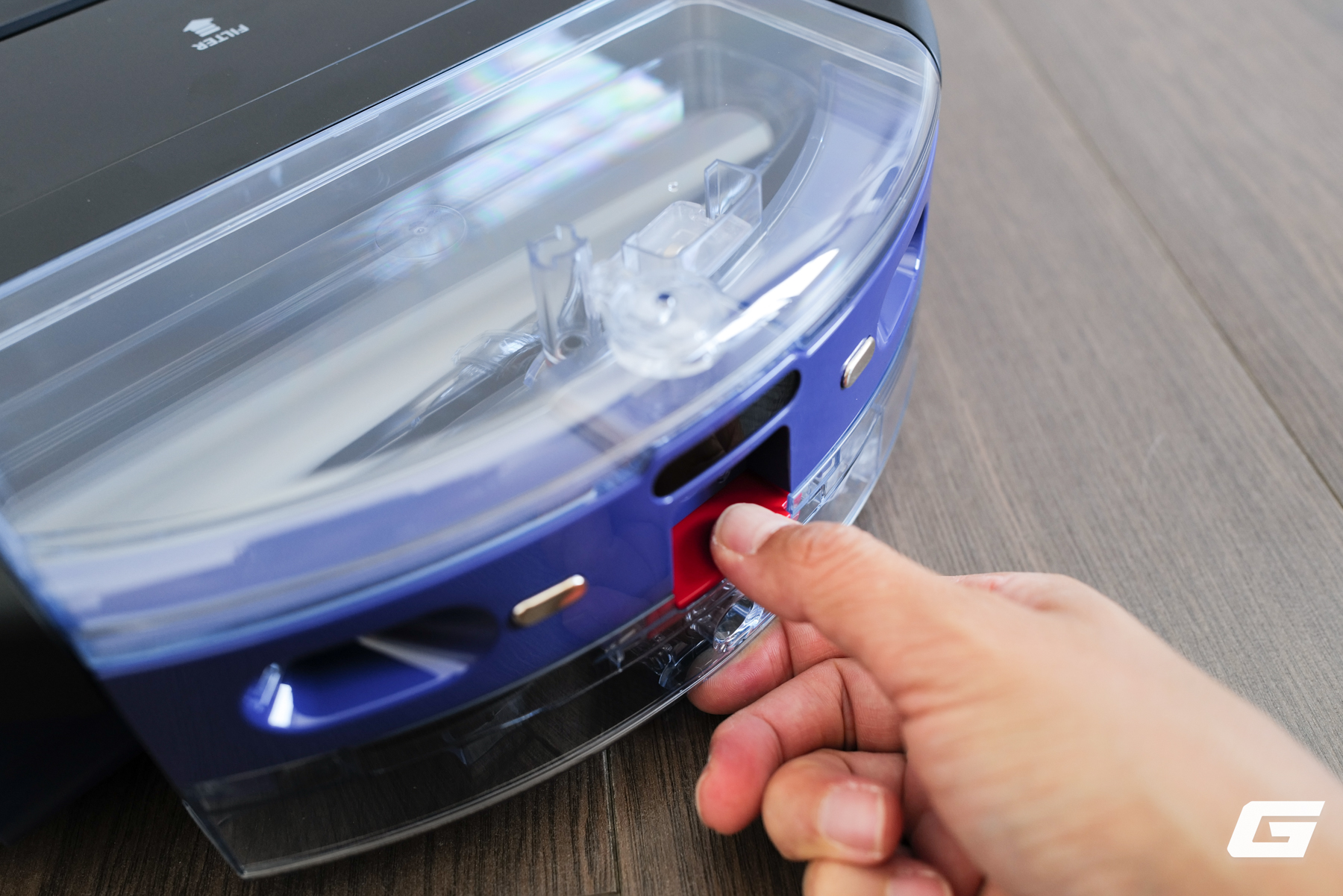 Đ&acirc;y l&agrave; robot h&uacute;t bụi lau nh&agrave; AI 35 triệu của Dyson: 3 th&ugrave;ng chứa, 2 chổi, 1 con lăn, 0 chi ph&iacute; t&uacute;i r&aacute;c- Ảnh 29.