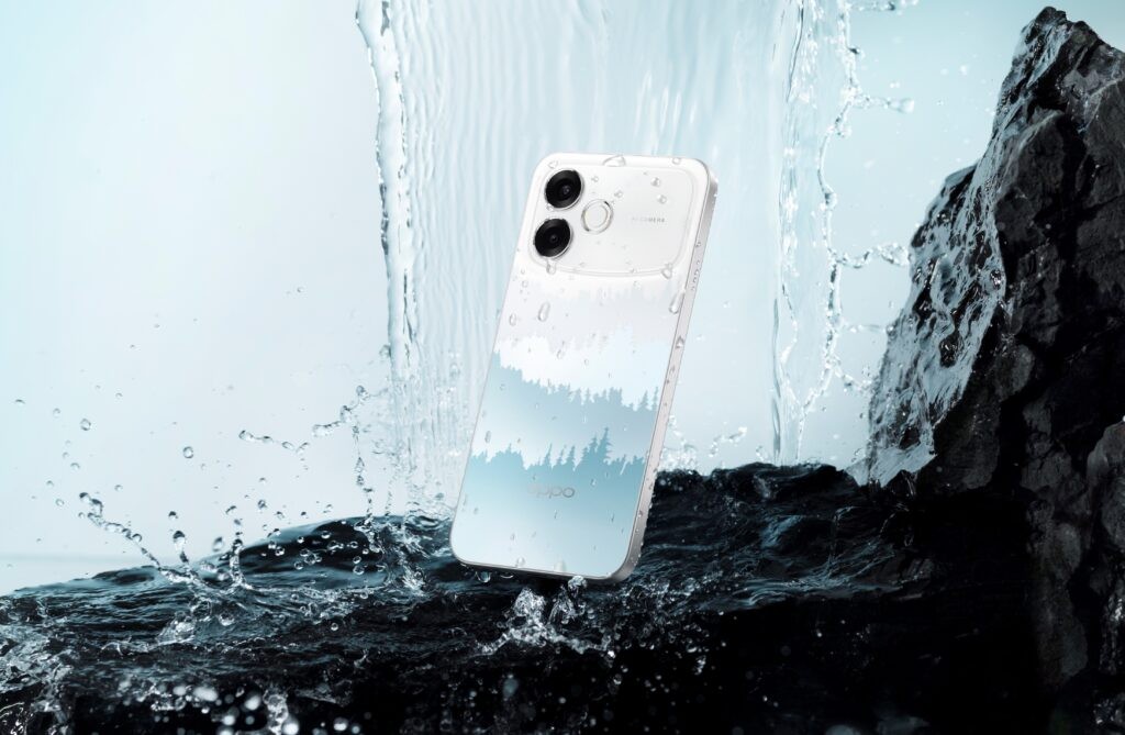 OPPO F33 đạt IP69K, chịu được v&ograve;i nước xịt thẳng m&agrave; IP68 kh&ocirc;ng l&agrave;m được - Ảnh 1.