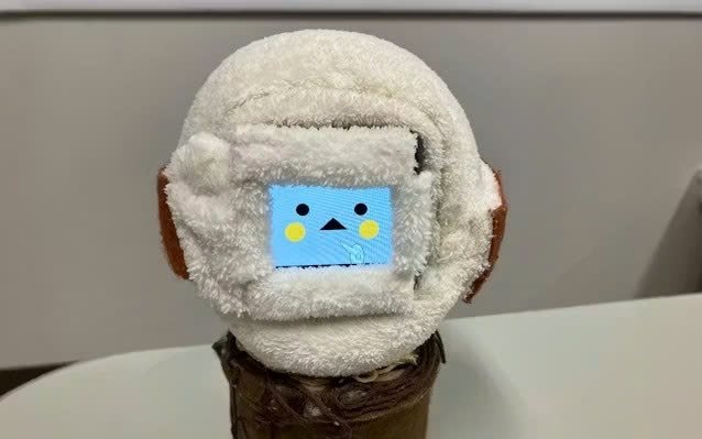 Kỷ lục Guinness cho Robot AI "v&ocirc; dụng" nhất thế giới thuộc về Nhật Bản, d&ugrave;ng để chữa l&agrave;nh nỗi c&ocirc; đơn cho người gi&agrave; - Ảnh 1.