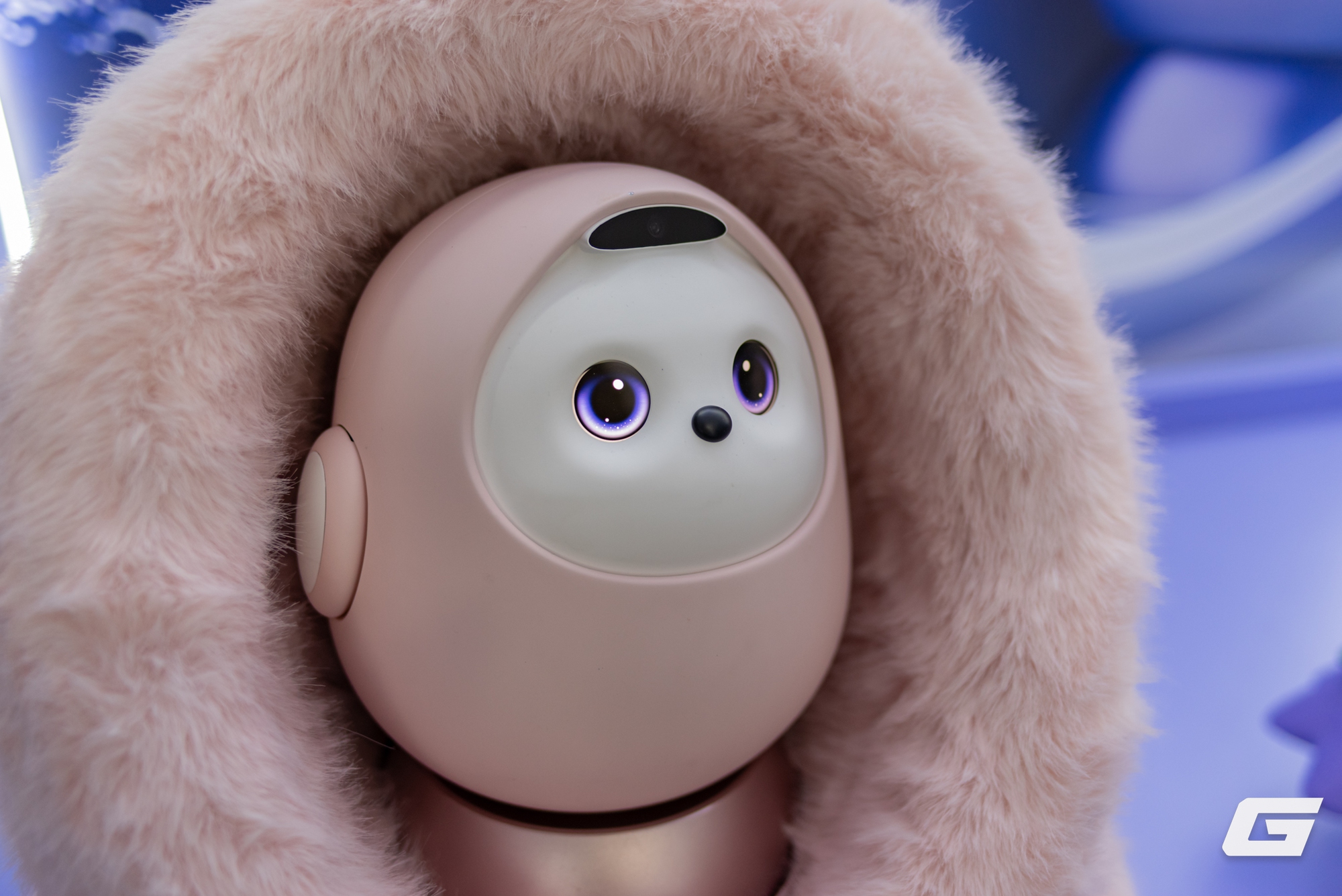 Cận cảnh TCL AiMe: Robot &ldquo;biết cảm x&uacute;c&rdquo; mở ra kỷ nguy&ecirc;n mới cho nh&agrave; th&ocirc;ng minh - Ảnh 2.