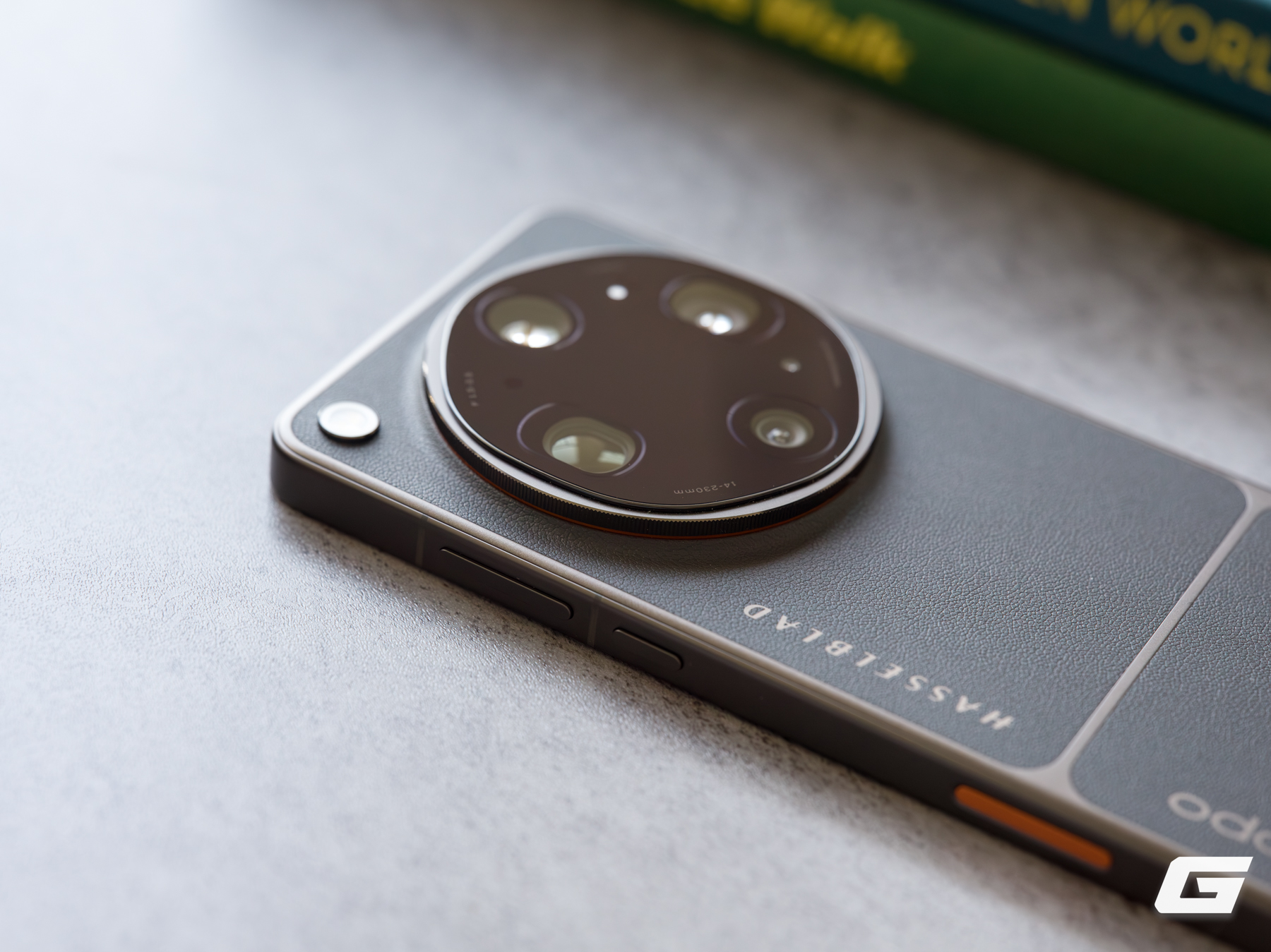 Mở hộp OPPO Find X9 Ultra bằng m&aacute;y ảnh Hasselblad - Ảnh 12.