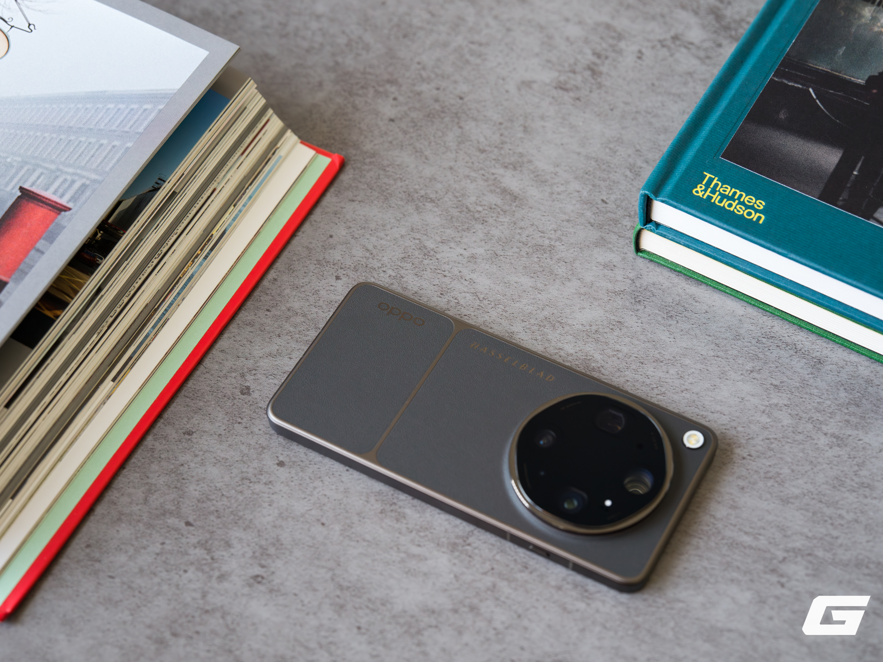 Mở hộp OPPO Find X9 Ultra bằng máy ảnh Hasselblad - Ảnh 3.