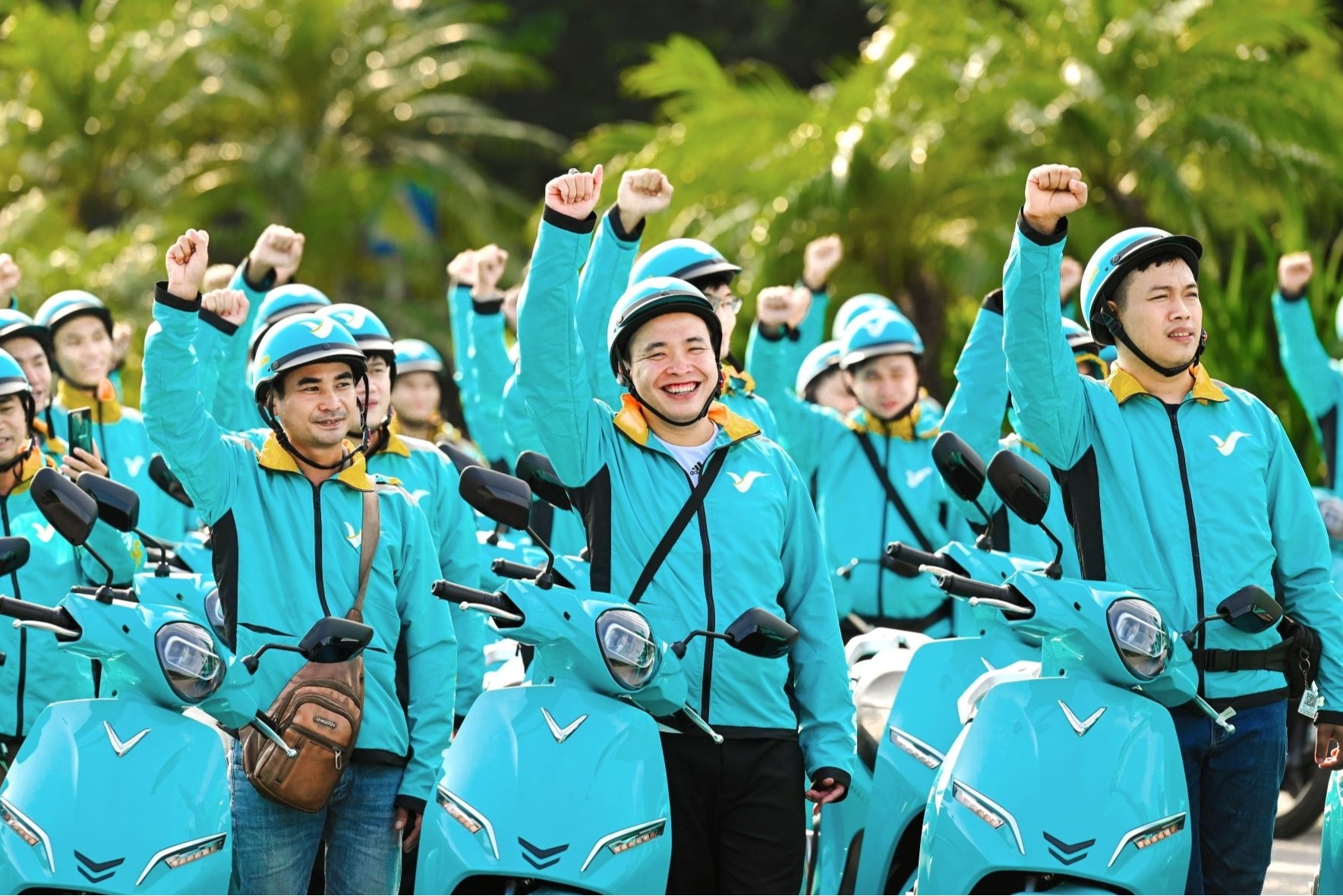 Green SM tiếp sức, t&agrave;i xế c&ocirc;ng nghệ &ldquo;rộng đường&rdquo; chuyển sang xe điện - Ảnh 3.