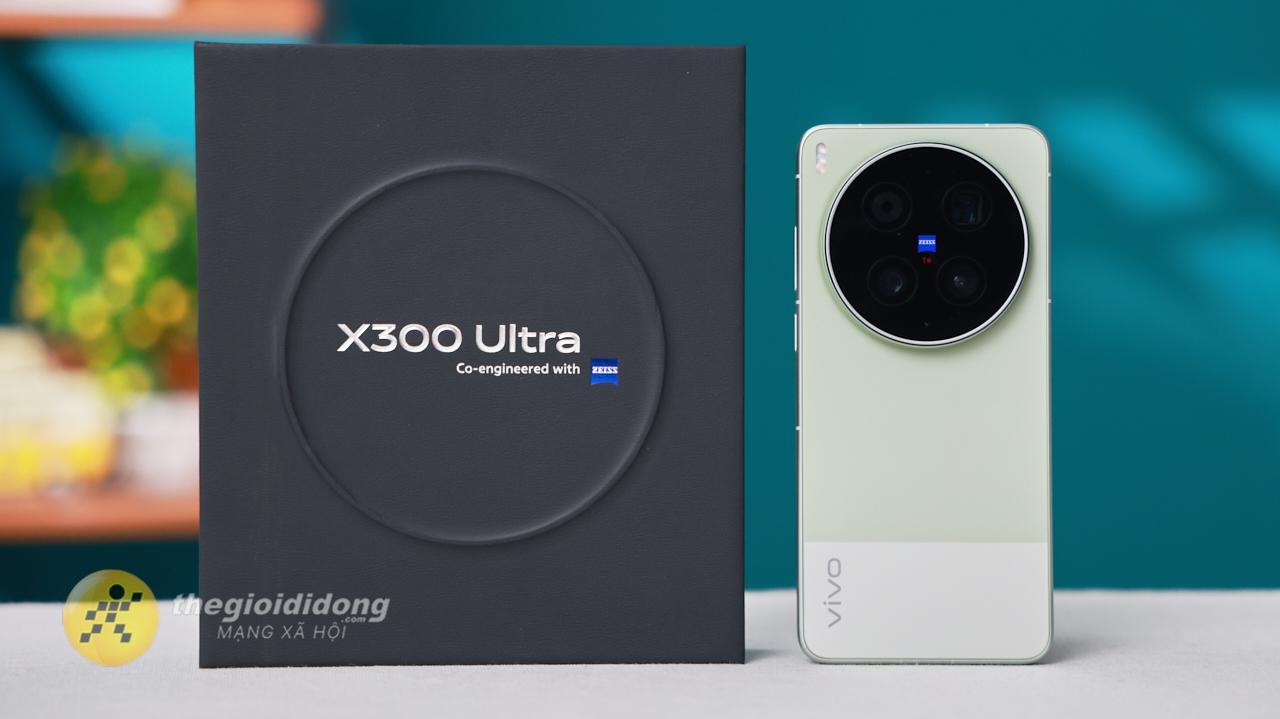 Đặt trước vivo X300 Ultra tại TGDĐ: Giảm 5 triệu k&egrave;m cơ hội tr&uacute;ng lens kit giới hạn - Ảnh 1.