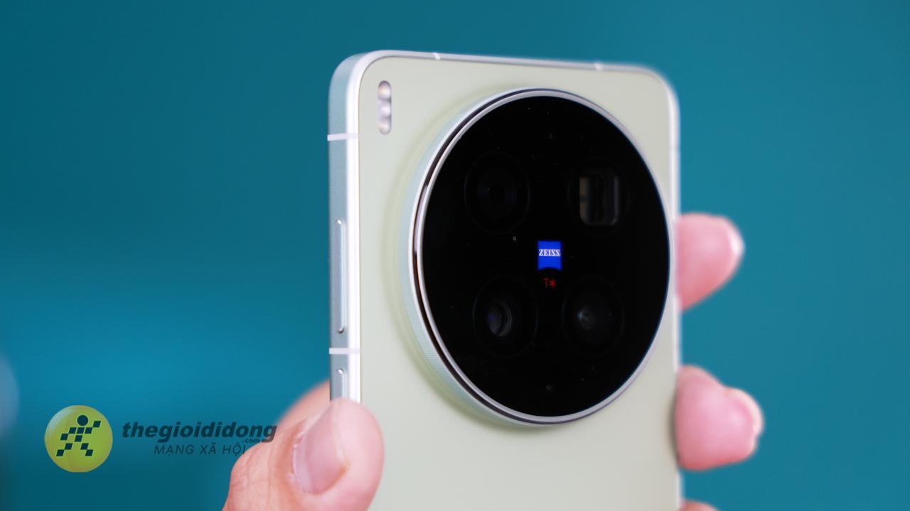 Đặt trước vivo X300 Ultra tại TGDĐ: Giảm 5 triệu k&egrave;m cơ hội tr&uacute;ng lens kit giới hạn - Ảnh 2.