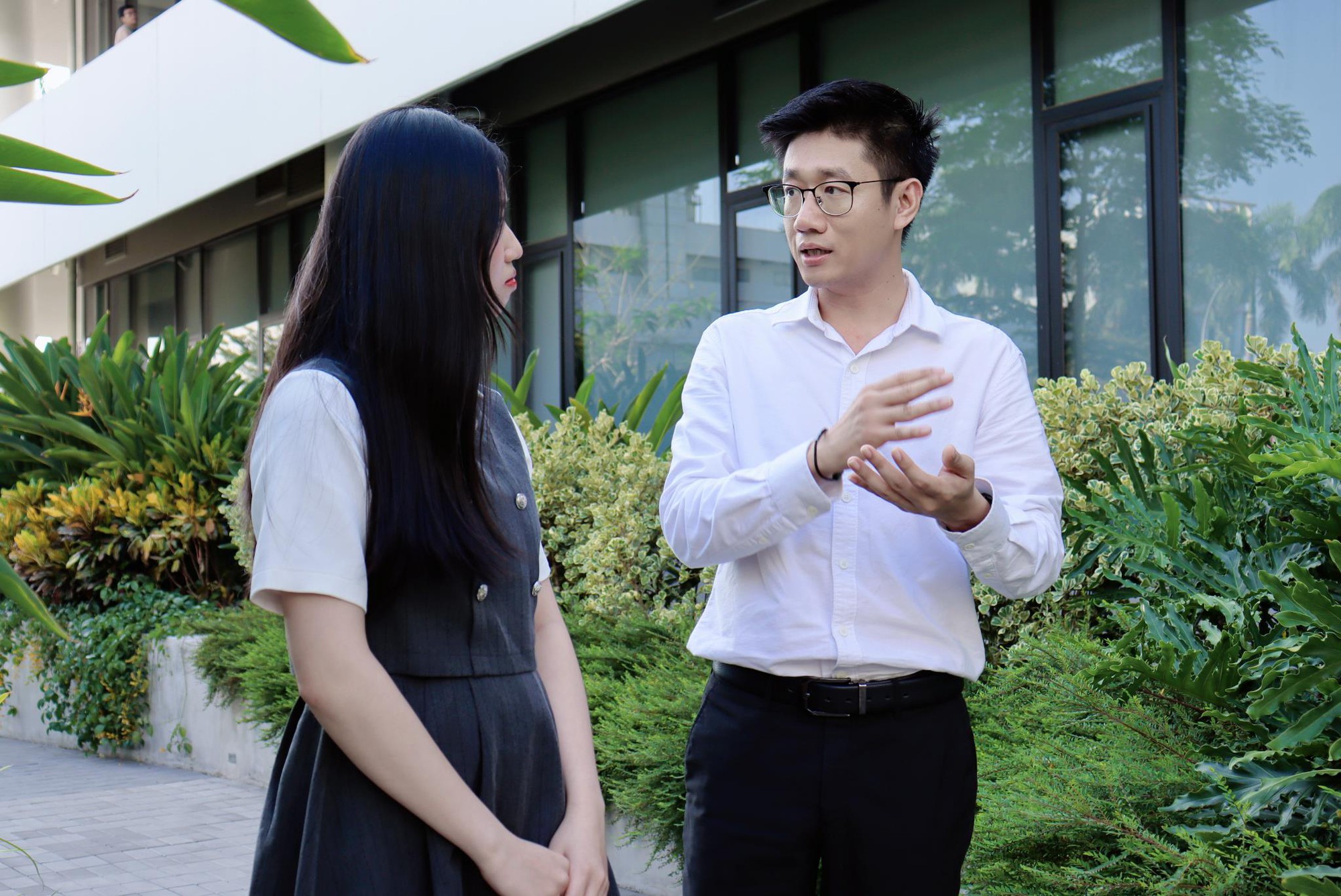 Chuyện hạt nhân AI thay đổi cách làm việc của hàng nghìn kỹ sư - Ảnh 1. Chuyện hạt nhân AI thay đổi cách làm việc của hàng nghìn kỹ sư - Ảnh 1.