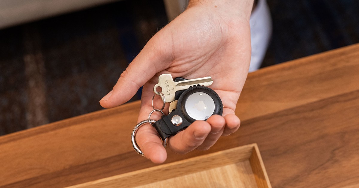 2 thiết bị chống mất đồ, kẻ gian: Gi&aacute; v&agrave;i trăm ngh&igrave;n, h&egrave; n&agrave;o cũng hot, mang theo l&agrave; y&ecirc;n t&acirc;m hẳn- Ảnh 3.