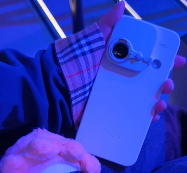 OPPO Find X9s Pro d&ugrave;ng camera k&eacute;p 200MP, gh&eacute;p được với ống k&iacute;nh Hasselblad rời - Ảnh 2.