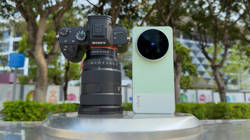 vivo X300 Ultra đọ sức Sony A7 III, ảnh điện thoại sắc n&eacute;t hơn cả full-frame - Ảnh 1.