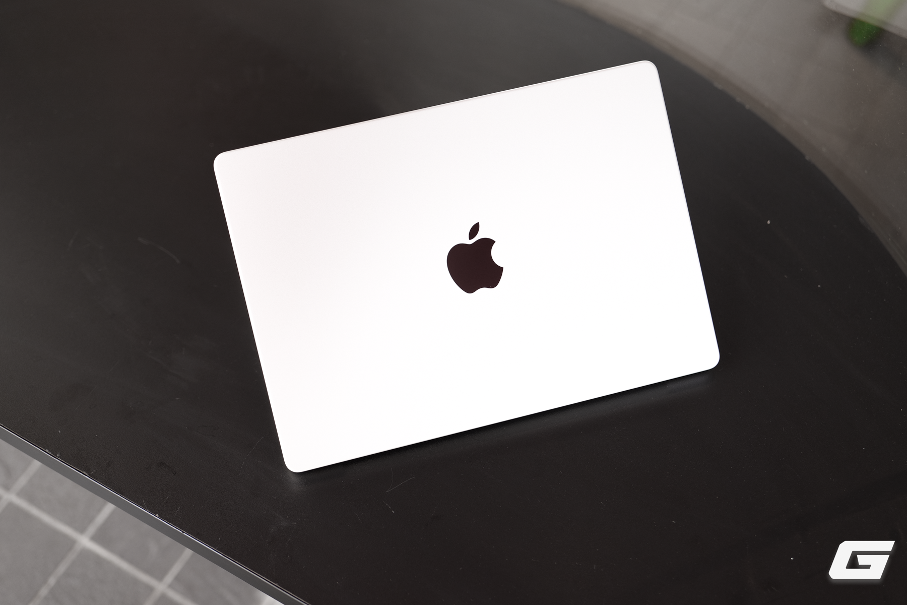 Đ&acirc;y l&agrave; chiếc MacBook Pro chạy x&eacute; gi&oacute; nhất m&agrave; t&ocirc;i từng thấy- Ảnh 5.