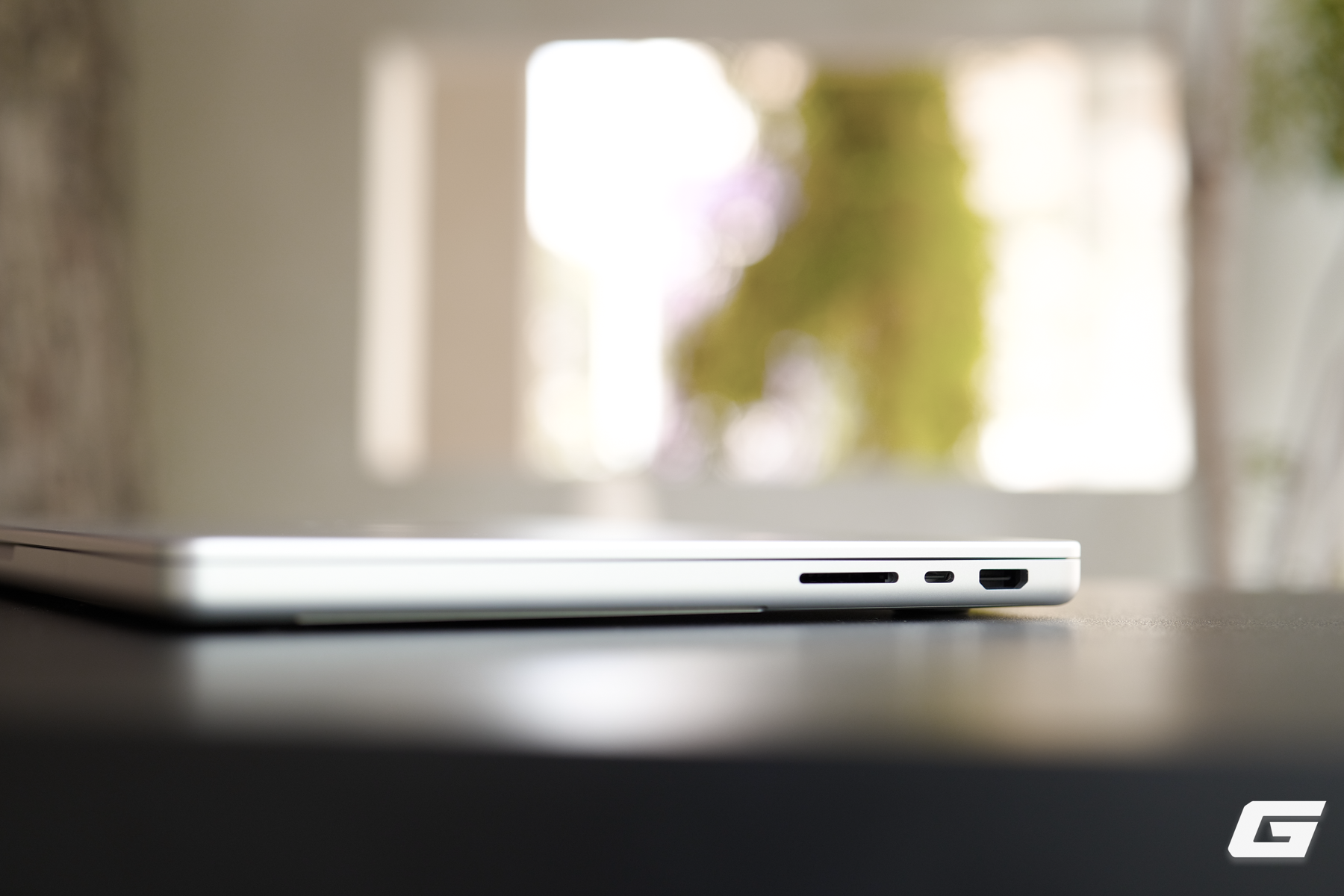 Đ&acirc;y l&agrave; chiếc MacBook Pro chạy x&eacute; gi&oacute; nhất m&agrave; t&ocirc;i từng thấy- Ảnh 11.