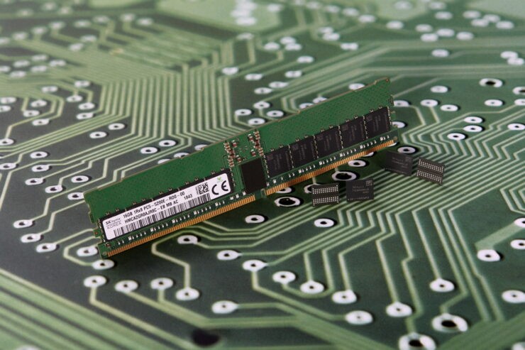 Gi&aacute; chip nhớ DRAM v&agrave; NAND tăng mạnh, mỗi kg DRAM l&ecirc;n tới 2,3 tỷ đồng- Ảnh 1.
