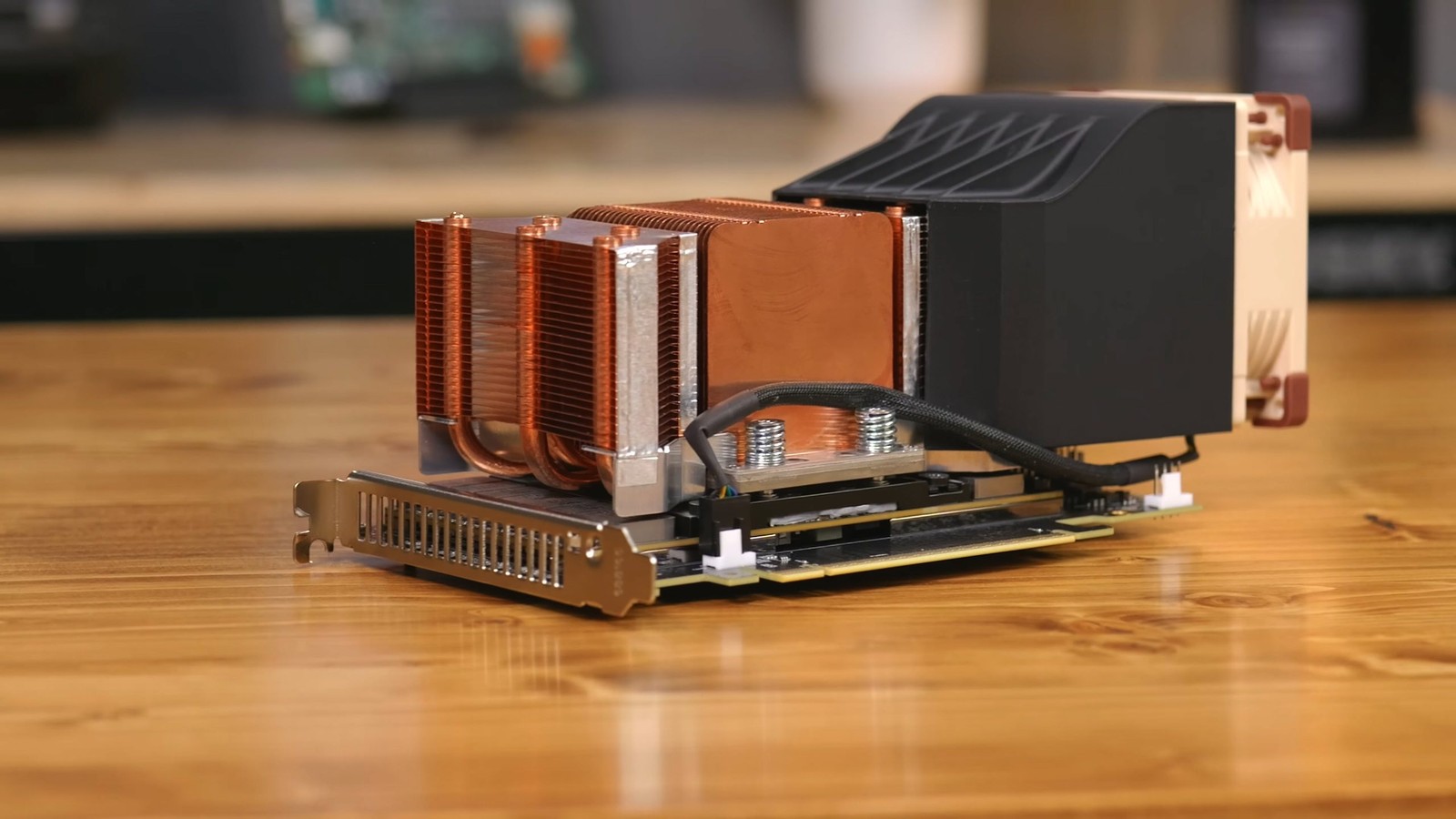GPU NVIDIA V100 8 năm tuổi xử l&yacute; AI nhanh hơn cả RTX 3060, gi&aacute; chỉ hơn 2 triệu đồng - Ảnh 2.