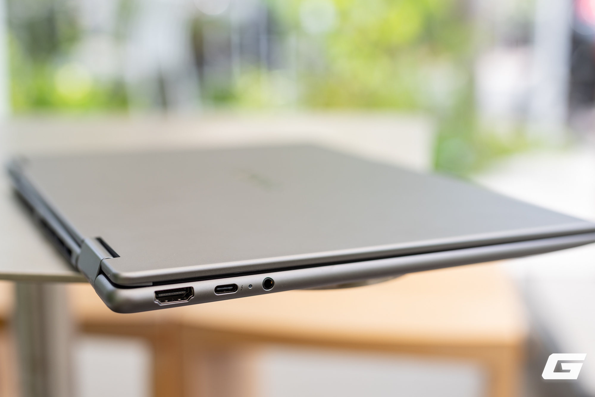 Cận cảnh Lenovo Yoga 7i 2-in-1 Gen 11: T&iacute;ch hợp Intel Core Ultra thế hệ 3, 32GB RAM, đa dụng mạnh mẽ nhưng vẫn c&oacute; điểm cần lưu &yacute; - Ảnh 6.