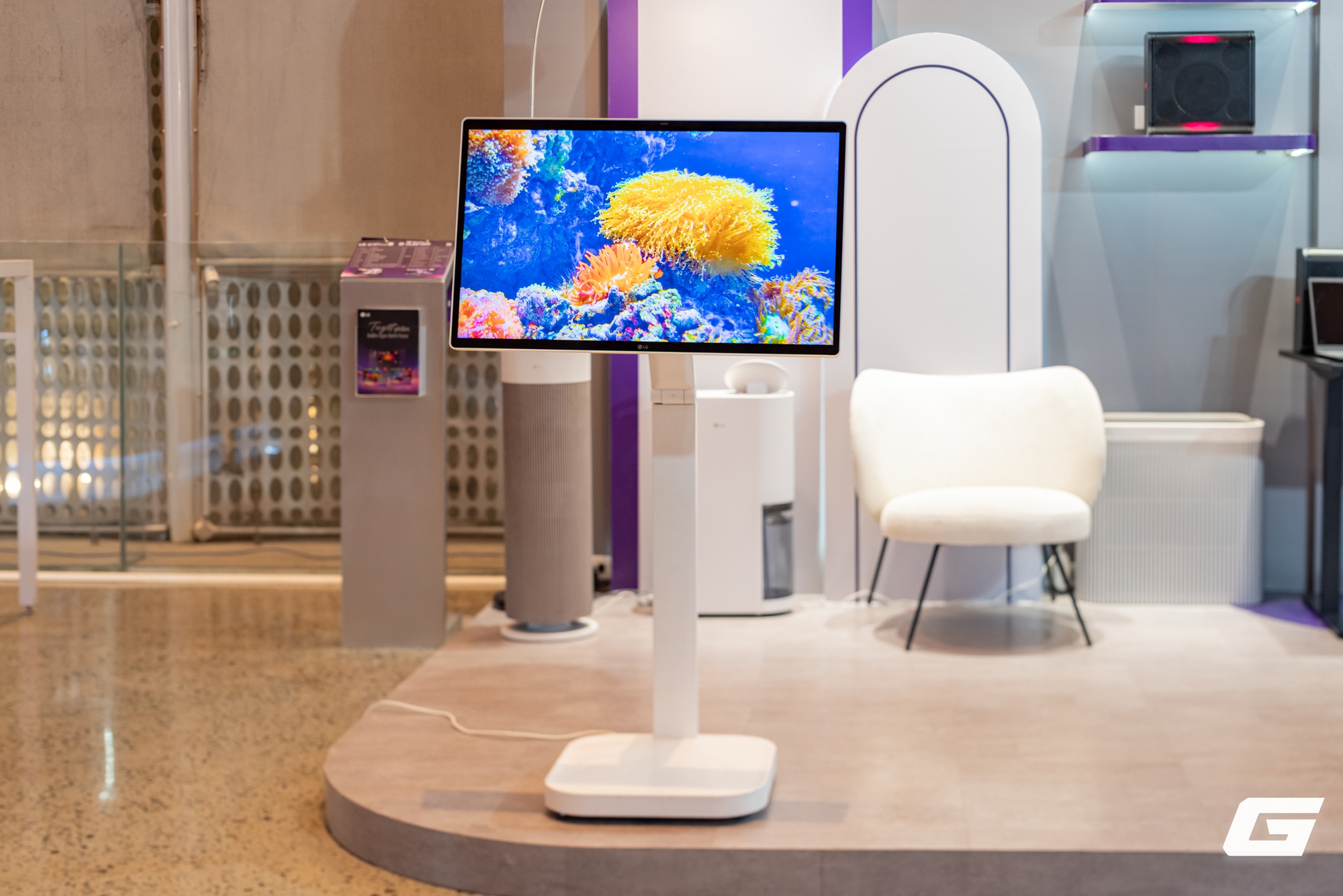 Chi&ecirc;m ngưỡng loạt sản phẩm TV 2026 của LG: TV OLED kh&ocirc;ng d&acirc;y si&ecirc;u mỏng, c&ocirc;ng nghệ Micro RGB mới toanh, MiniLED cỡ lớn c&ugrave;ng AI tương t&aacute;c th&acirc;n thiện - Ảnh 20.