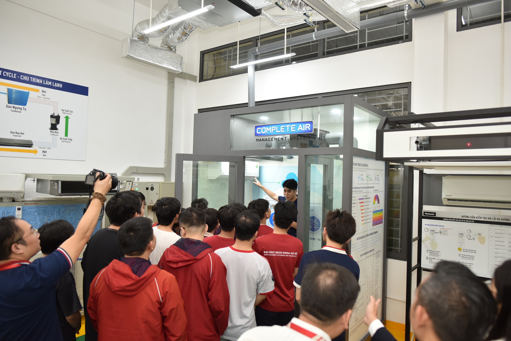 Panasonic mang hệ thống điều h&ograve;a thật v&agrave;o trường học để đ&agrave;o tạo kỹ sư Việt Nam- Ảnh 3.