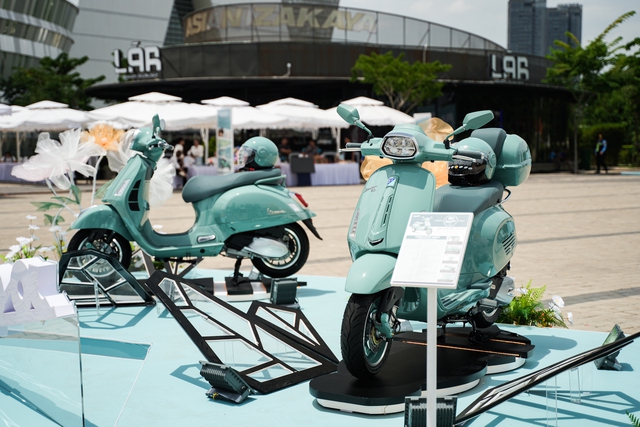 Đi Vespa kh&ocirc;ng đơn giản l&agrave; &ldquo;chạy xe&rdquo;, đ&oacute; l&agrave; một kiểu &ldquo;tr&igrave;nh diễn di sản&rdquo;- Ảnh 9.