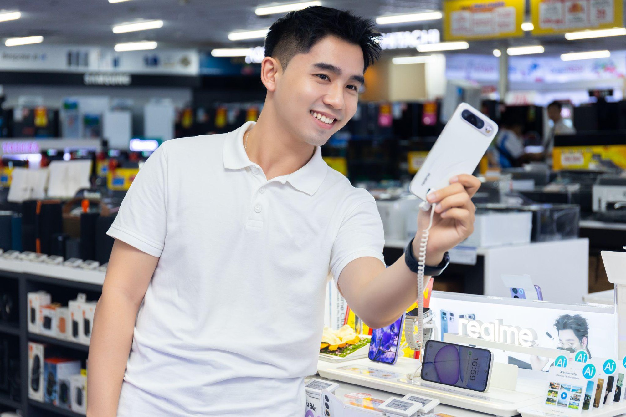 Smartphone pin 5.000mAh đã lỗi thời? realme thiết lập luật chơi mới với Kỷ nguyên Siêu Pin 10.001mAh - Ảnh 2.