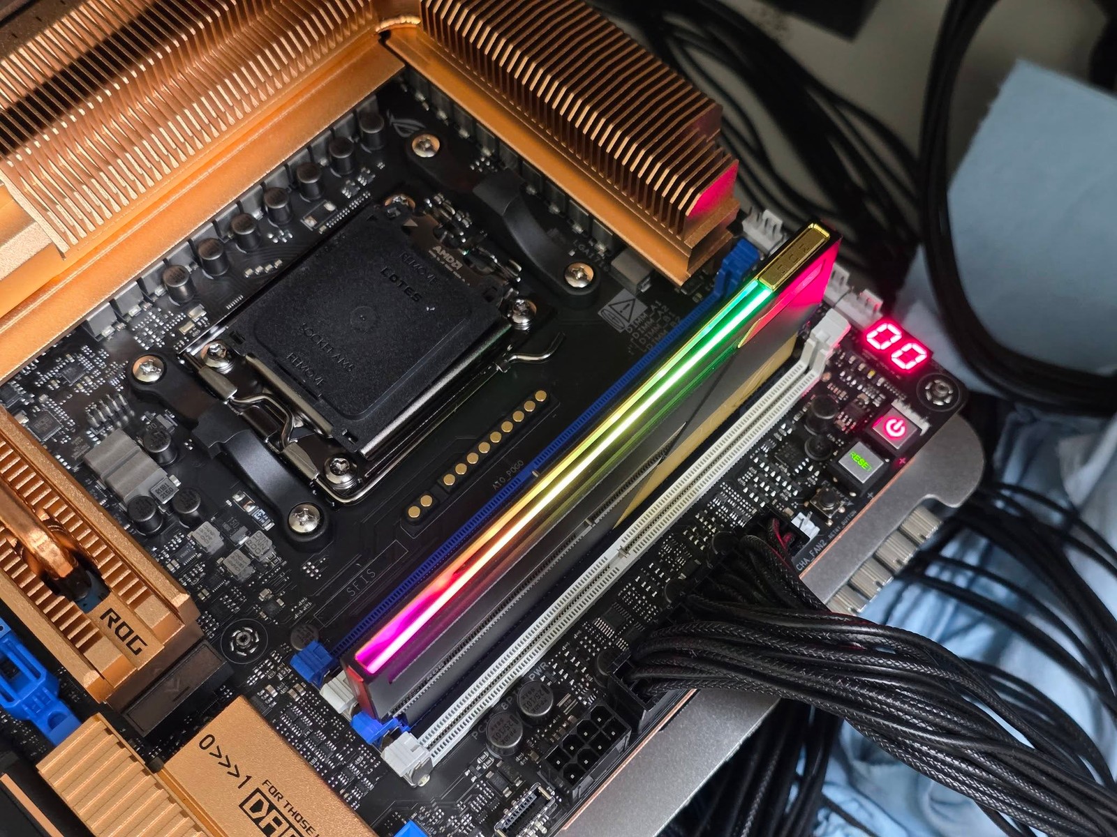 ASUS lần đầu l&agrave;m RAM thương hiệu ROG, mừng 20 năm d&ograve;ng sản phẩm gaming - Ảnh 3.