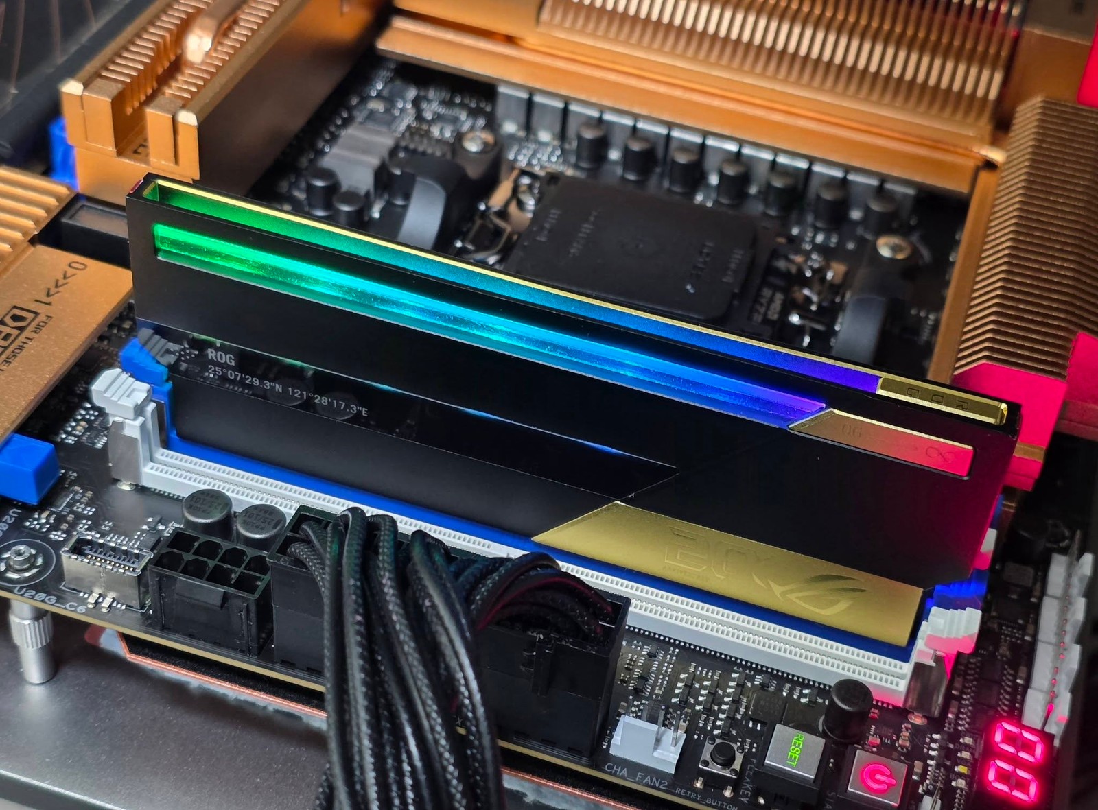ASUS lần đầu l&agrave;m RAM thương hiệu ROG, mừng 20 năm d&ograve;ng sản phẩm gaming - Ảnh 2.