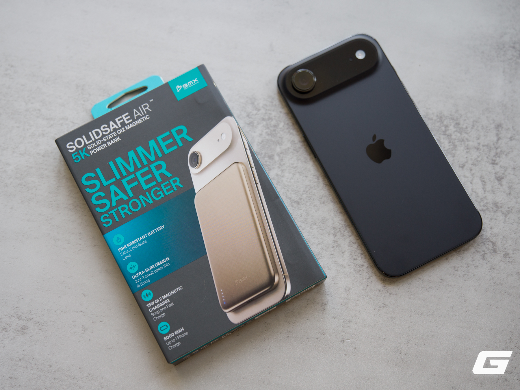 Tr&ecirc;n tay BMX SolidSafe Air 5K: Pin thể rắn vỏ titan, mỏng như iPhone Air- Ảnh 3.