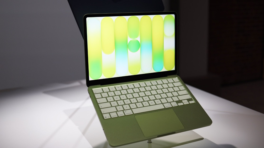 Microsoft tuy&ecirc;n bố 16GB RAM chỉ l&agrave; mức tối thiểu, 32GB mới l&agrave; ti&ecirc;u chuẩn "kh&ocirc;ng cần lo nghĩ"- Ảnh 2.